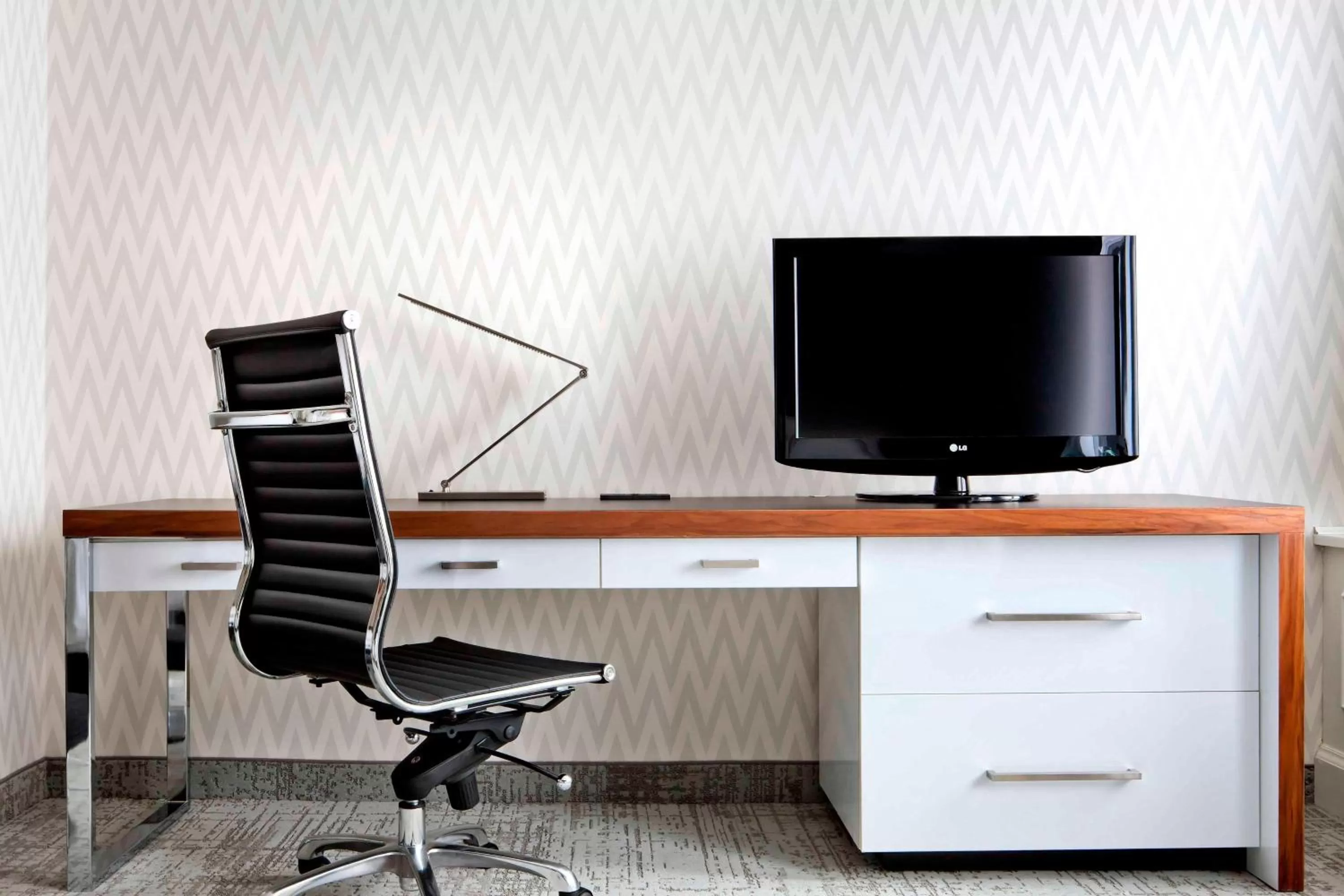 Photo of the whole room in SENS Høtel