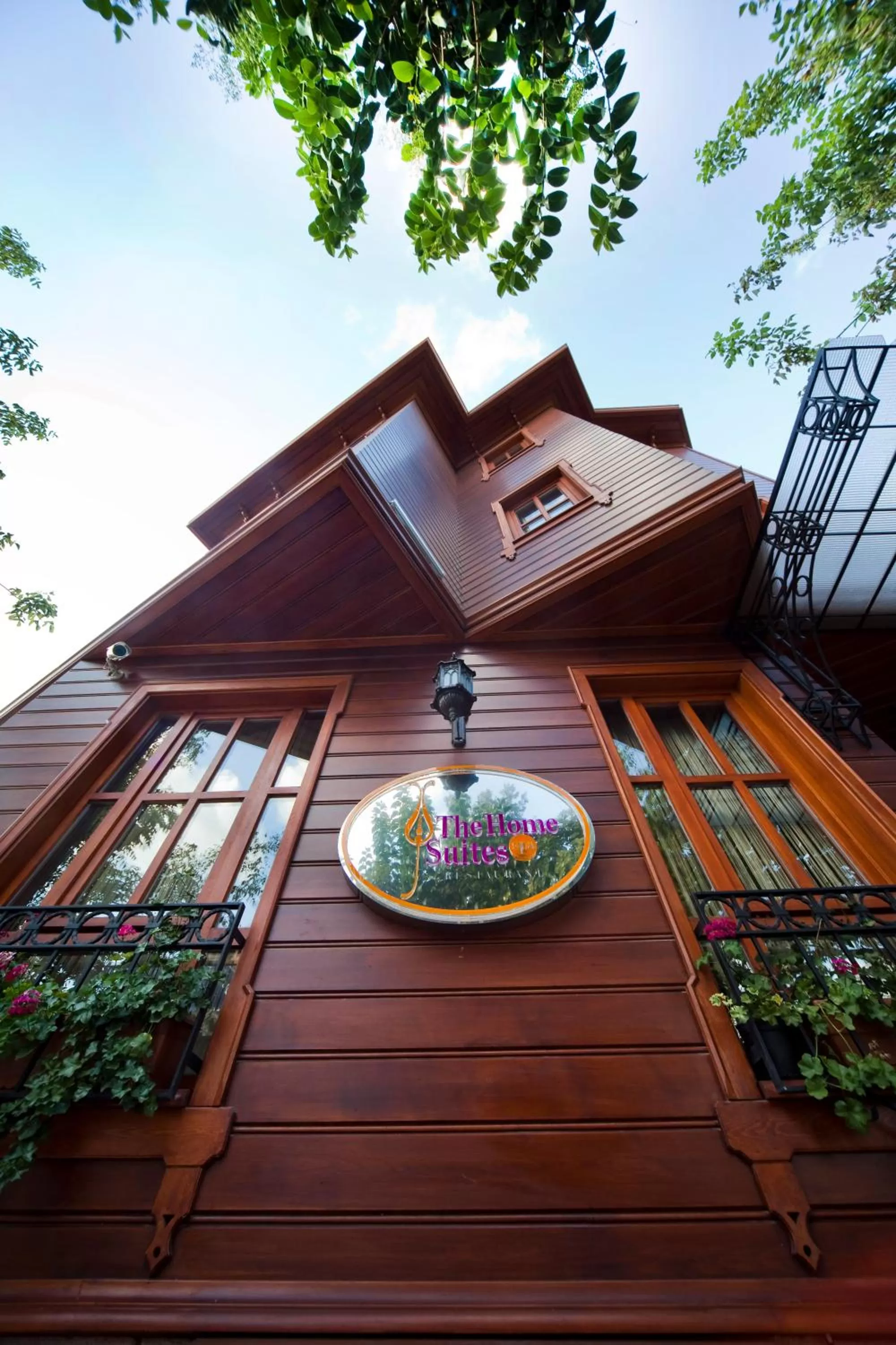 Facade/entrance in GLK PREMIER The Home Suites & Spa