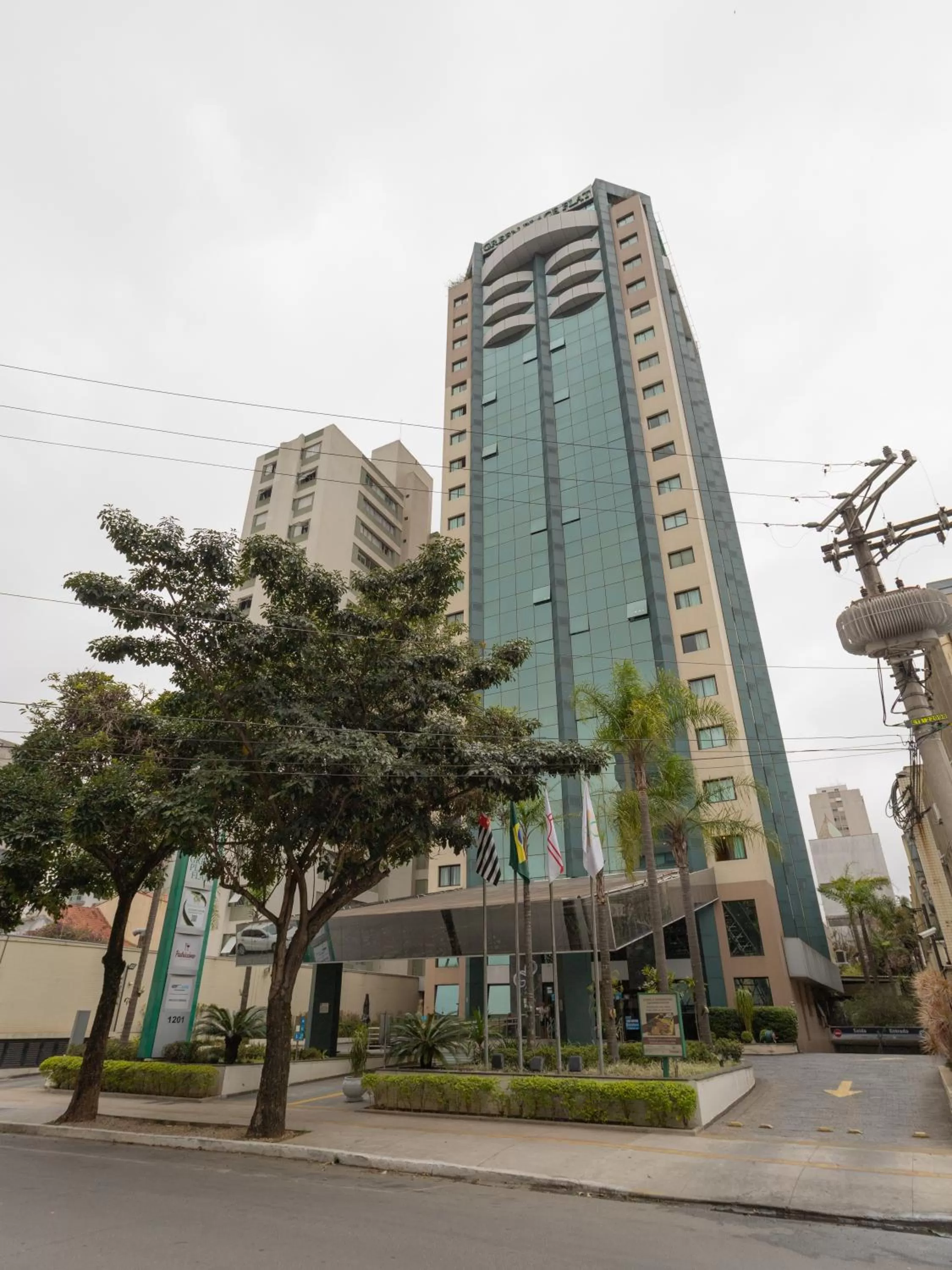 Property building in Green Place Ibirapuera