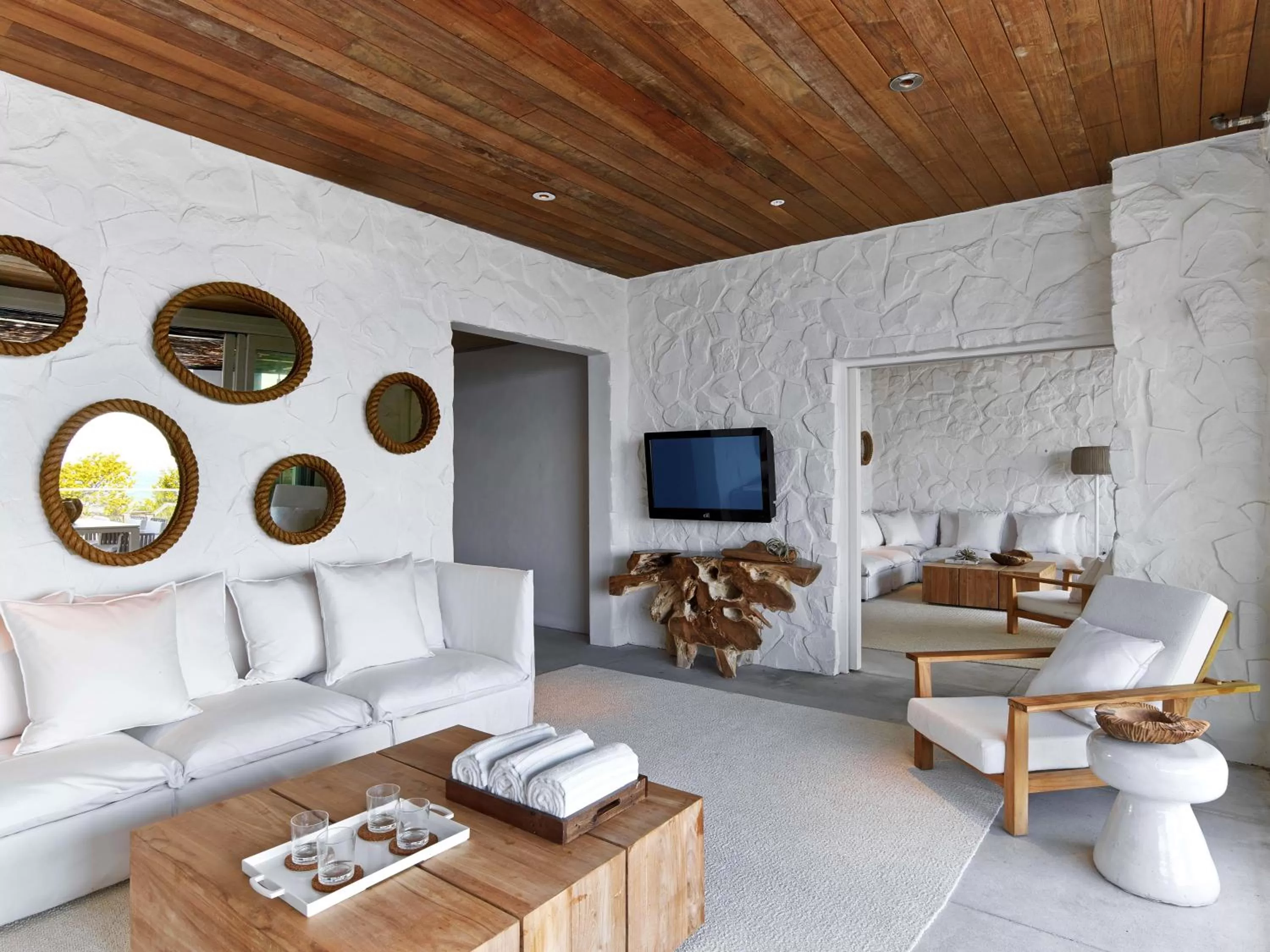 Lounge or bar in 1 Hotel South Beach