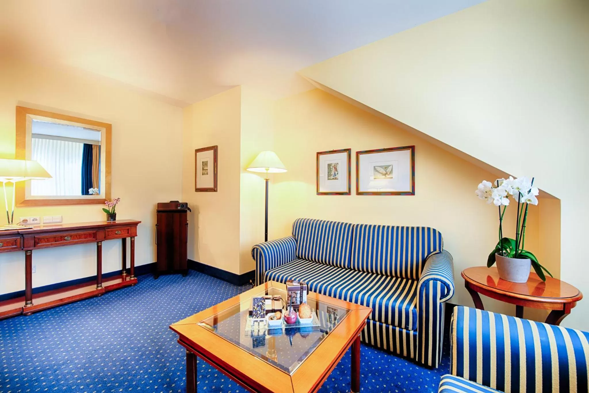 Living room, Seating Area in Hotel Villa Geyerswörth