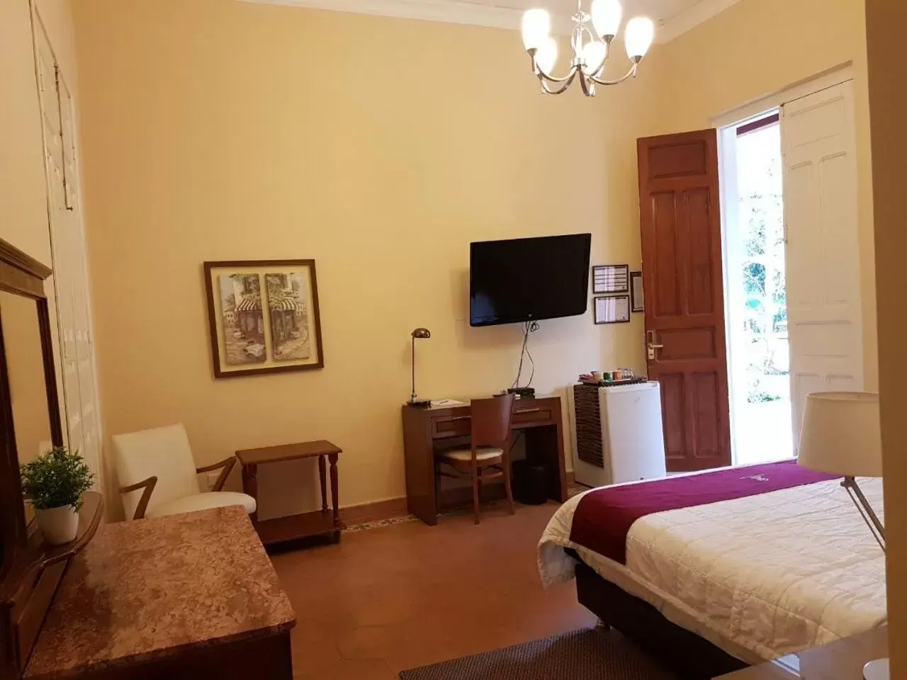 Double Room - single occupancy in Gran Hotel del Paraguay Double Room - single occupancy in Gran Hotel del Paraguay