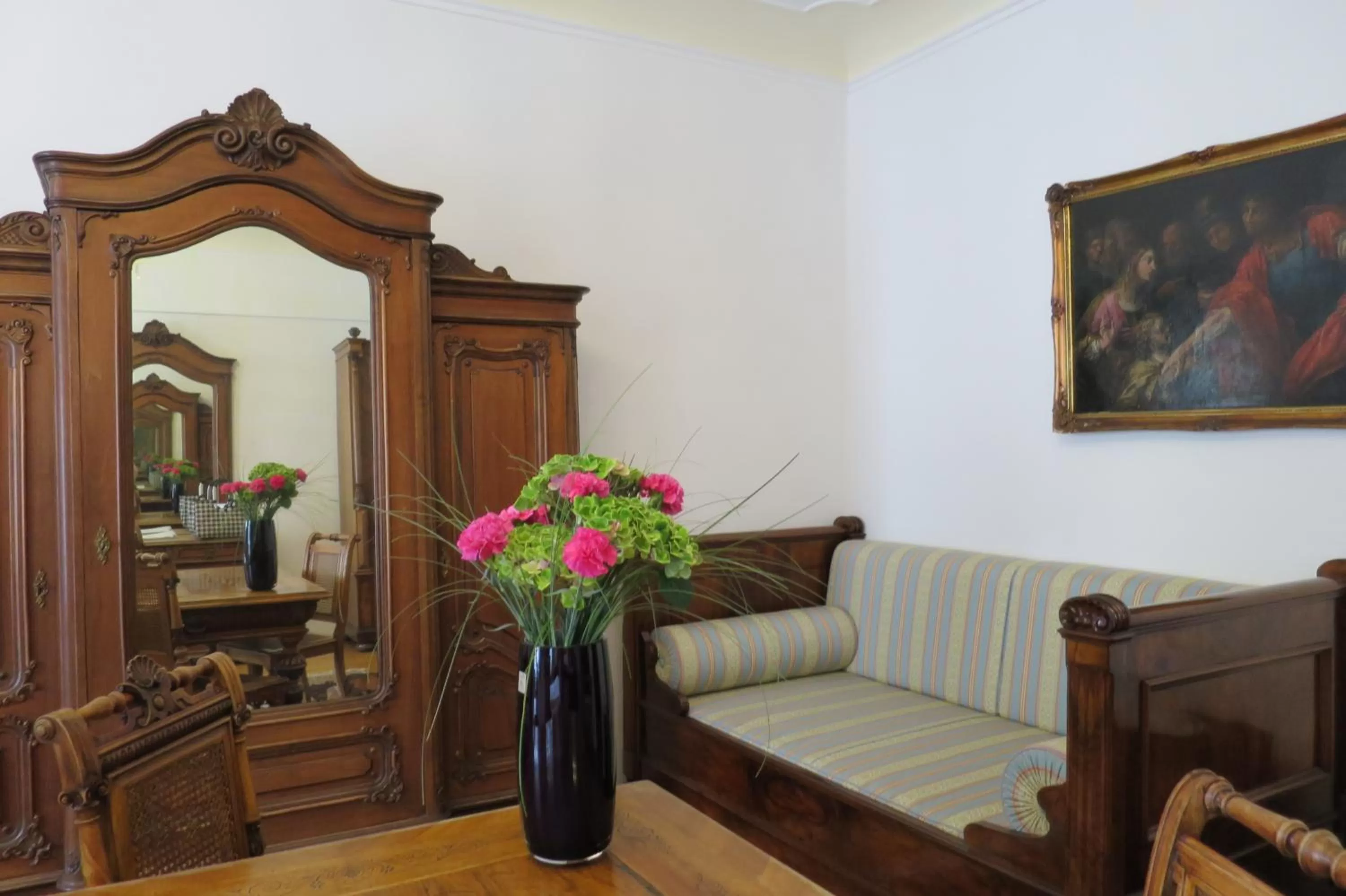 Seating area, Lounge/Bar in Hotel Wilder Mann