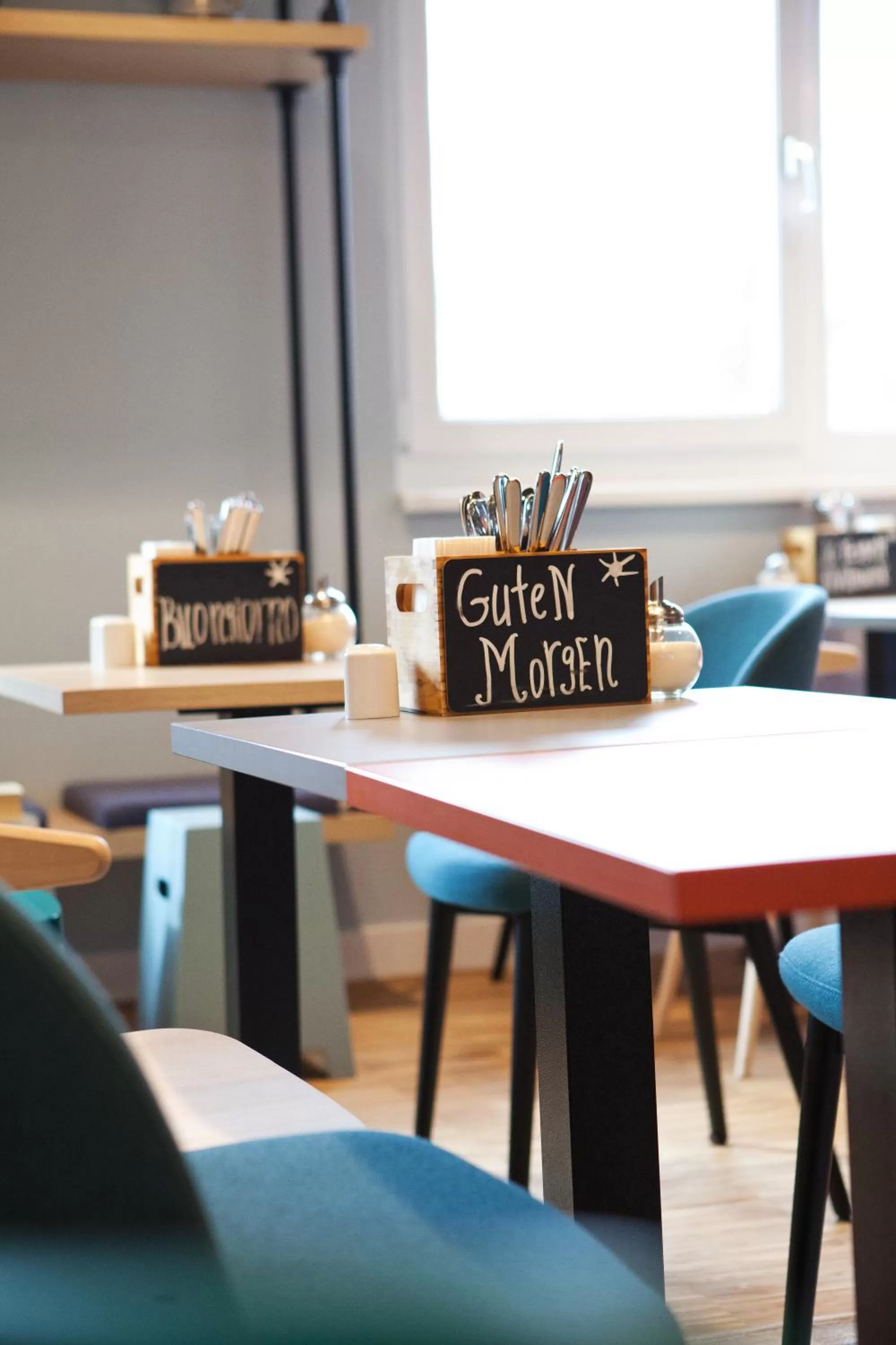 Seating area in greet Wien City Nord