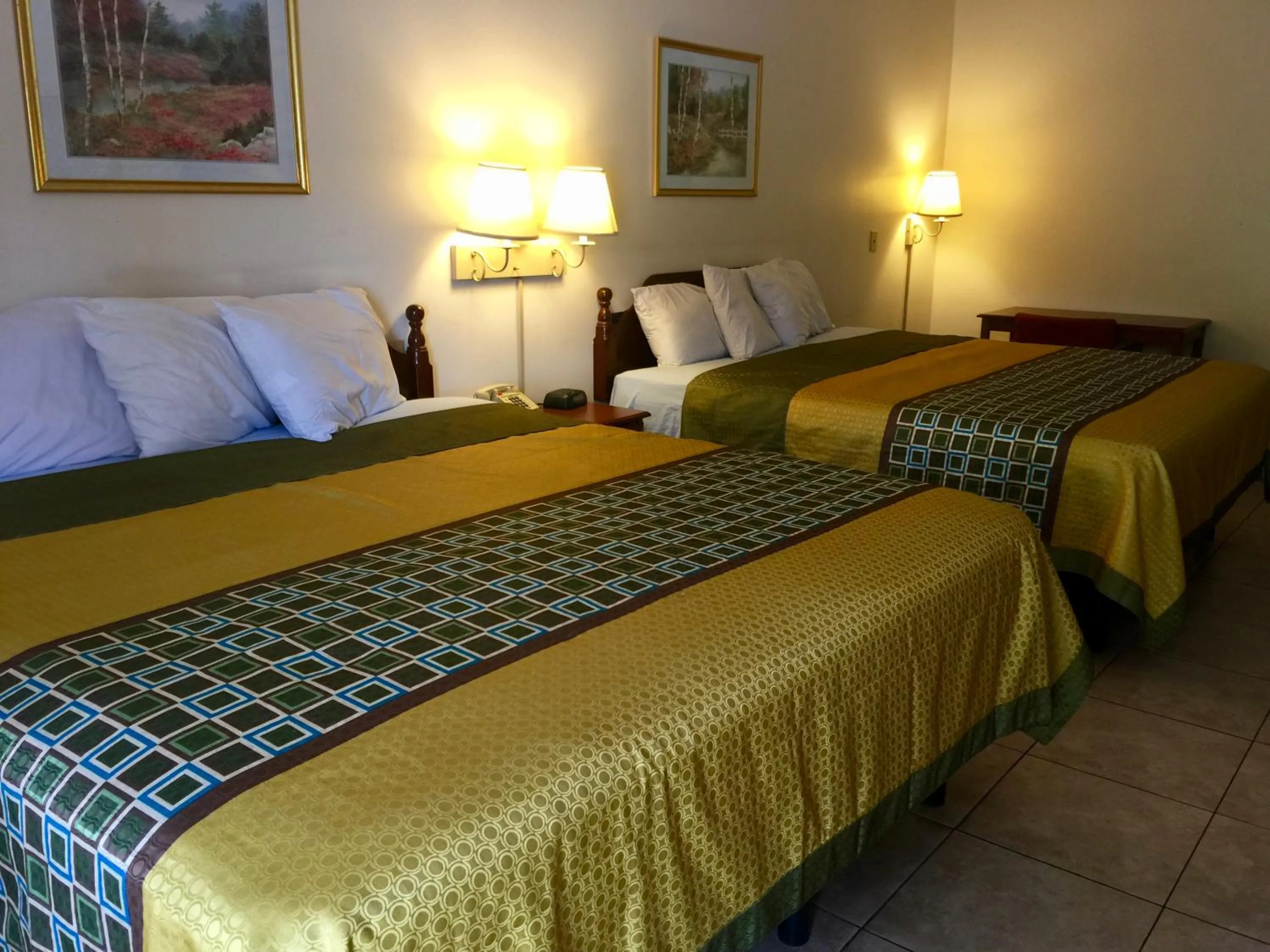 Bed in Texas Inn and Suites RGV