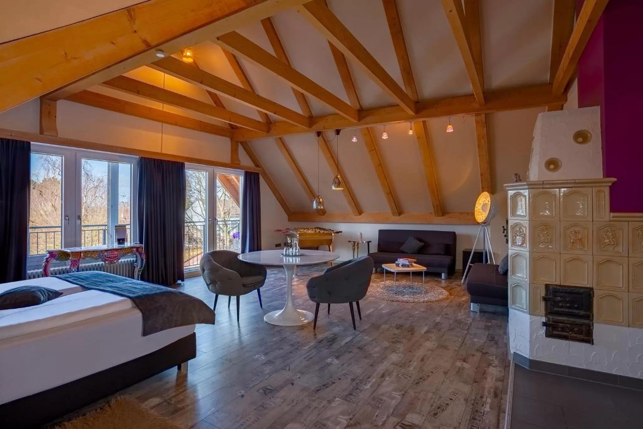 Living room, Bed in Arthotel ANA Style Augsburg