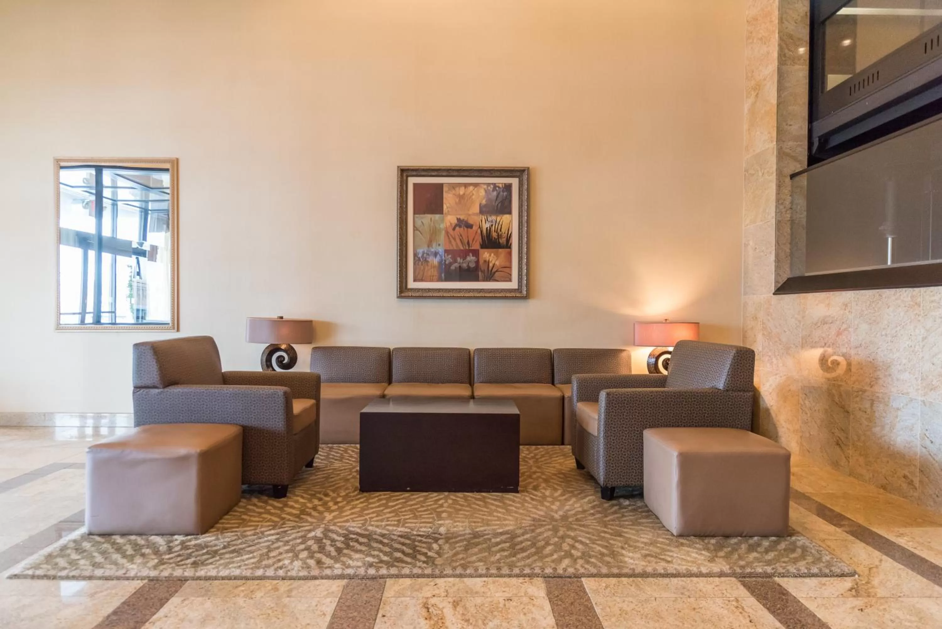 Property building in Holiday Inn Hazlet by IHG