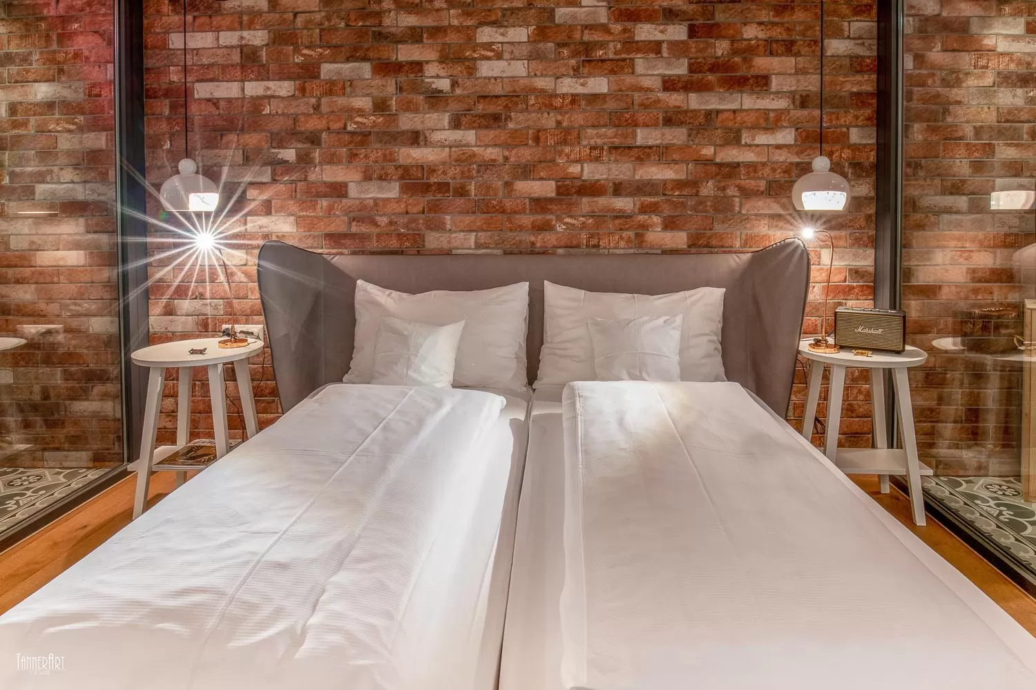 Bedroom, Bed in Hirschen Erlinsbach Swiss Quality