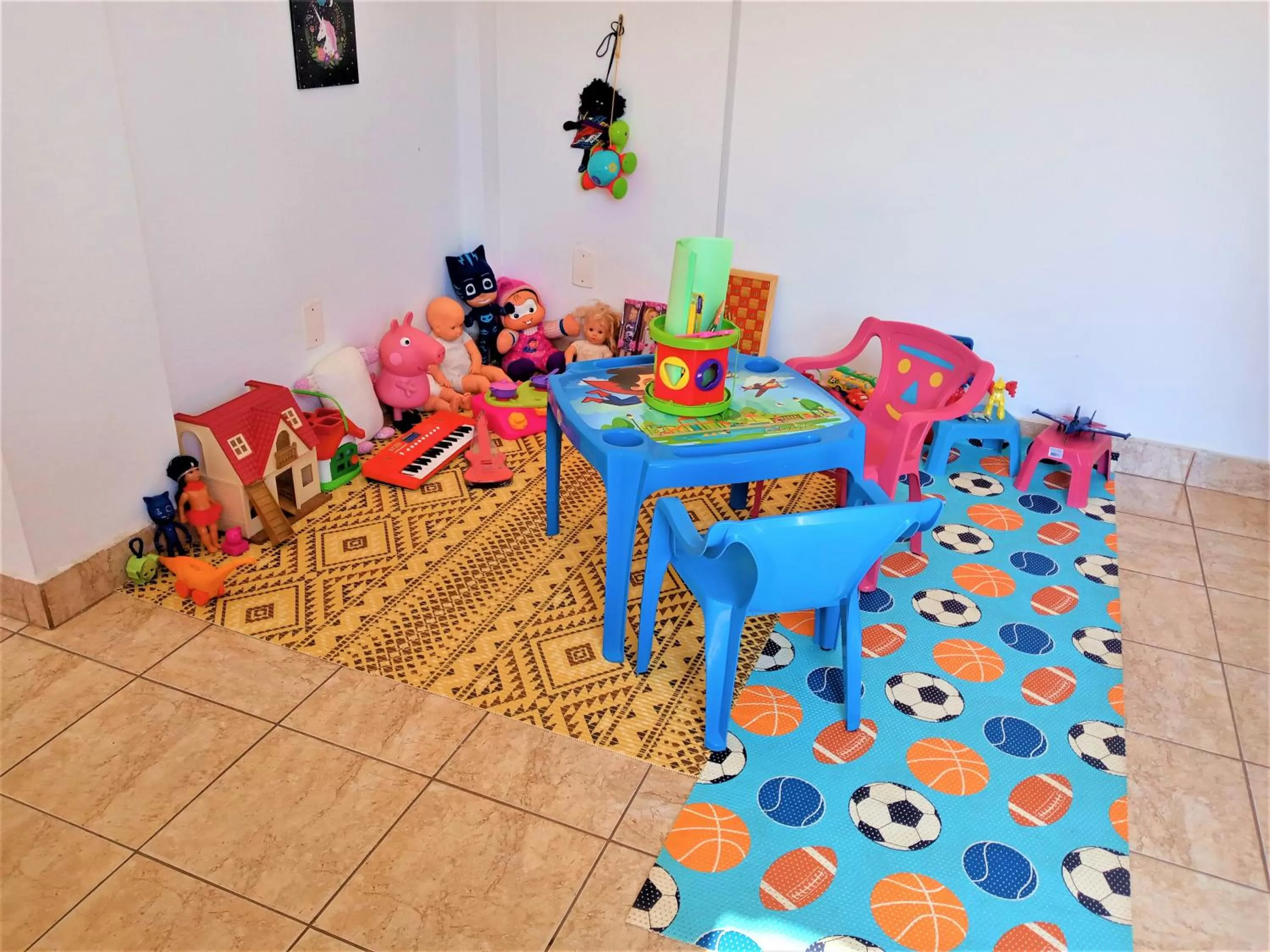Children play ground, Kid's Club in Pousada Casa do Ivo Santarém