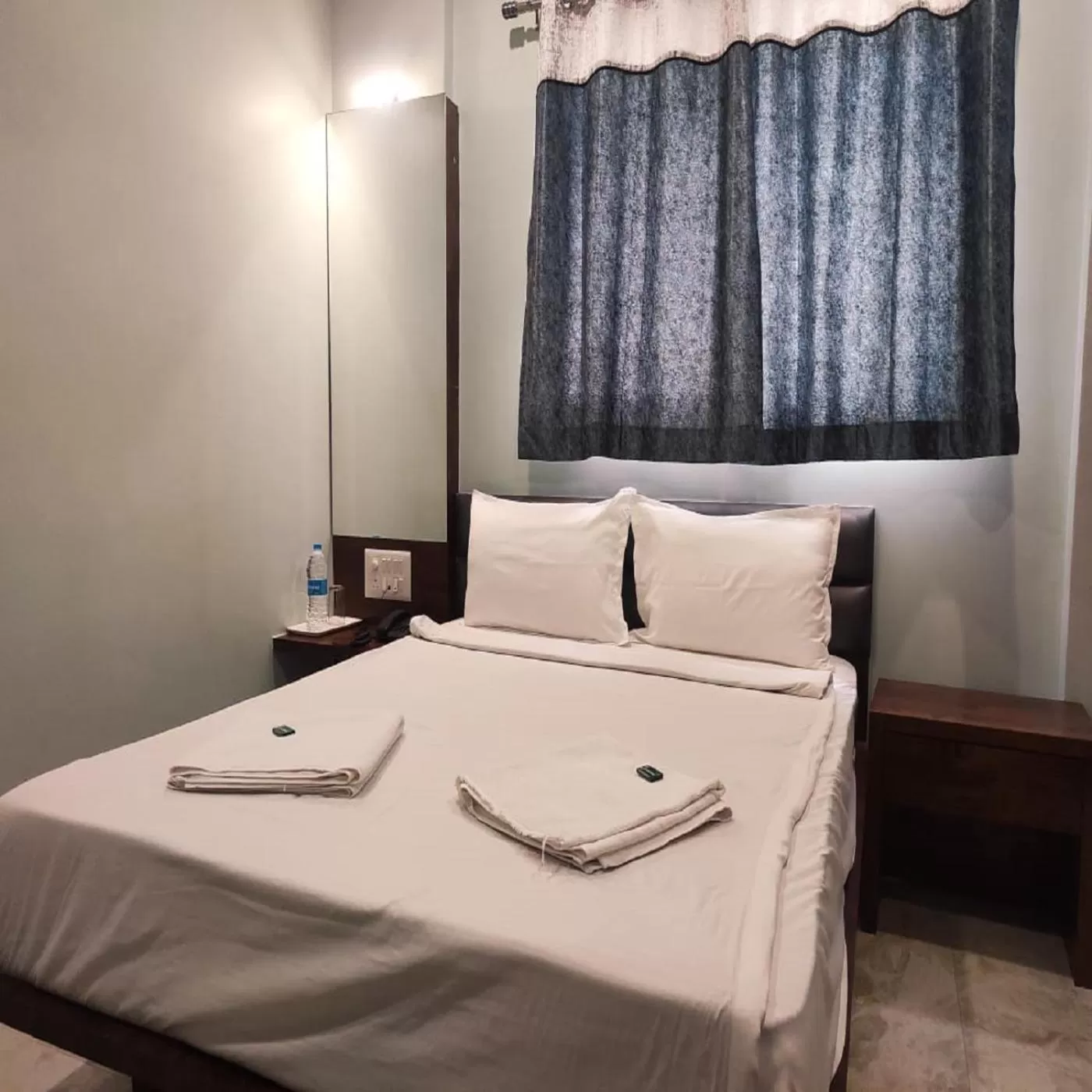 Bed in Shankar Residency, Akkalkot