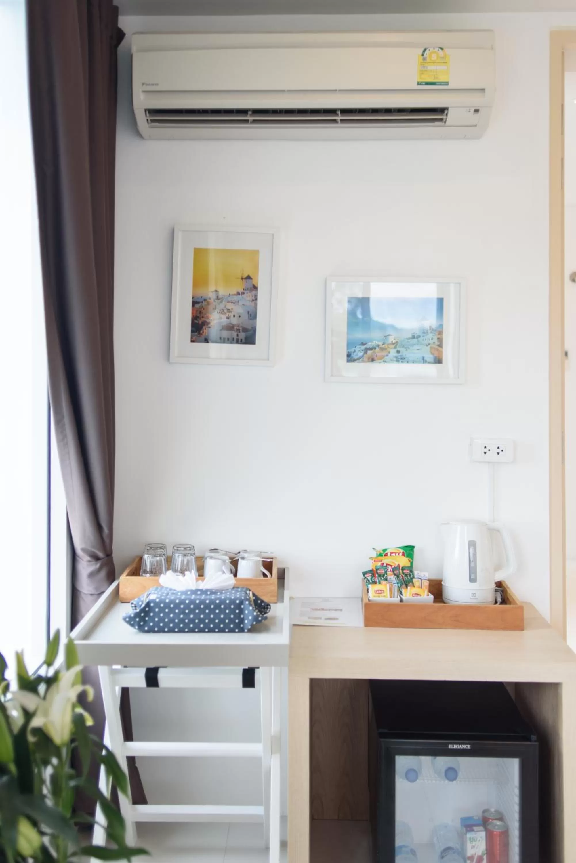 Coffee/tea facilities in Costa Village Bangsaray