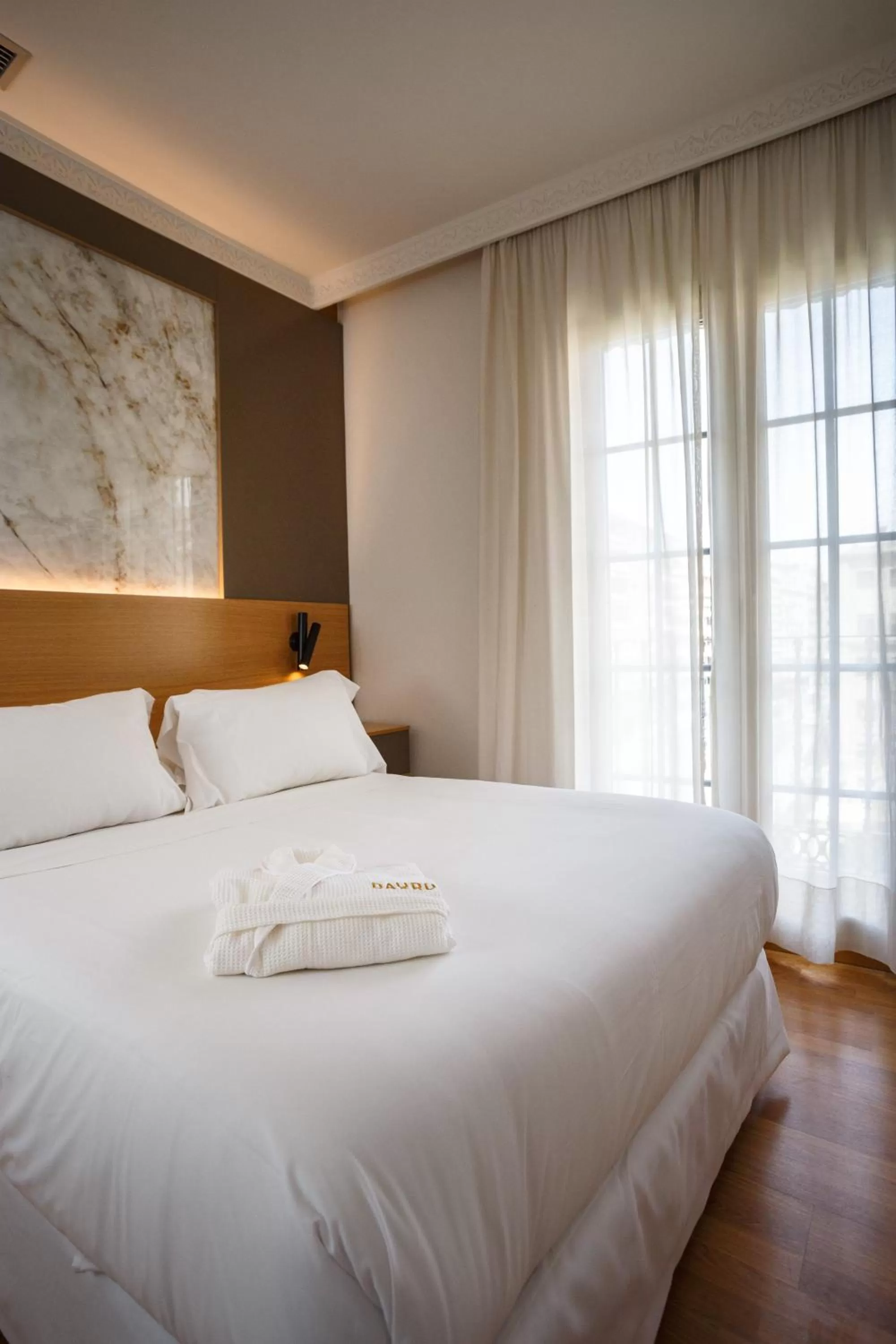 Bedroom, Bed in Hotel Dauro Premier