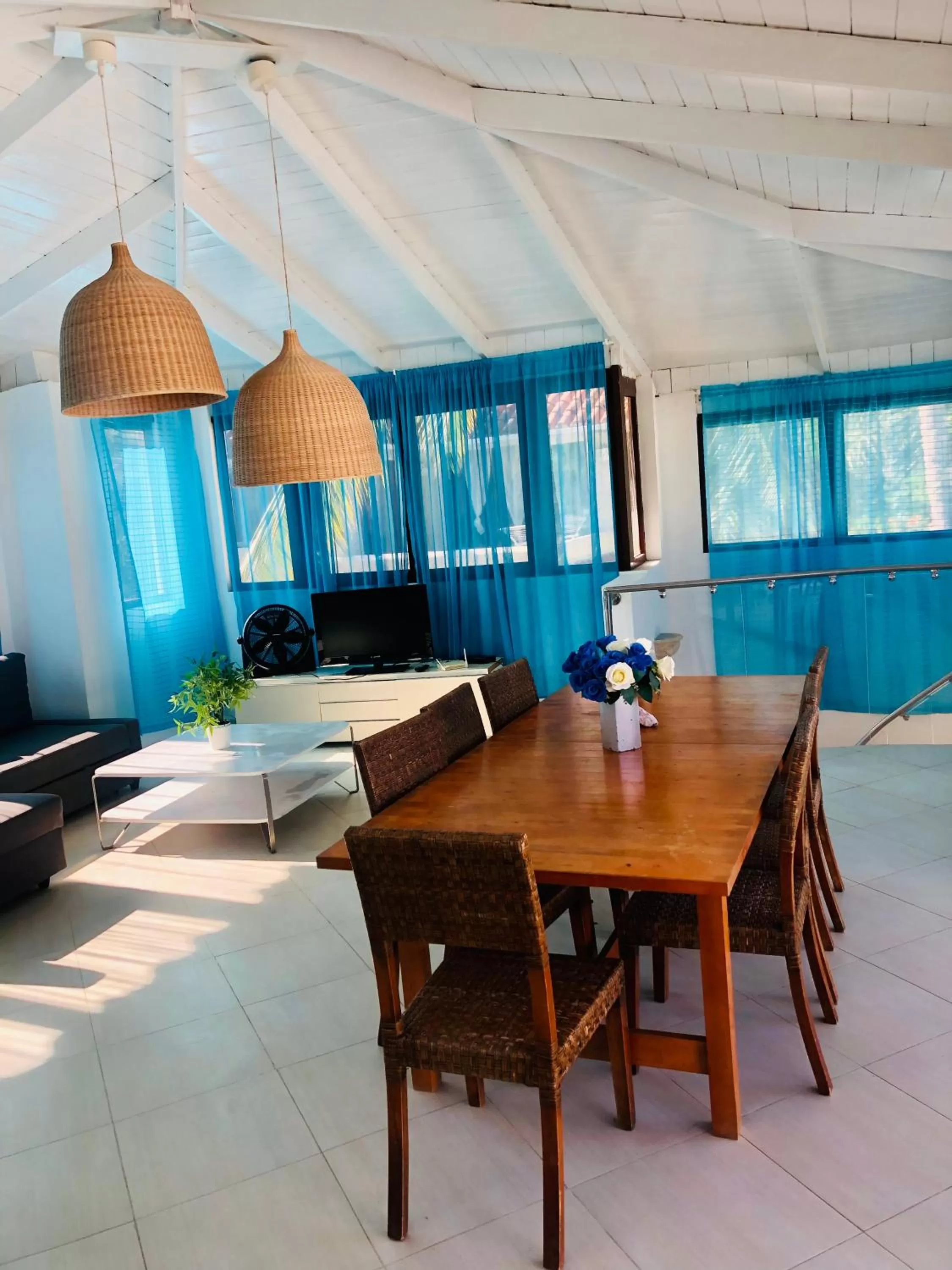 Los Corales Luxury Villas Beach Club and Spa