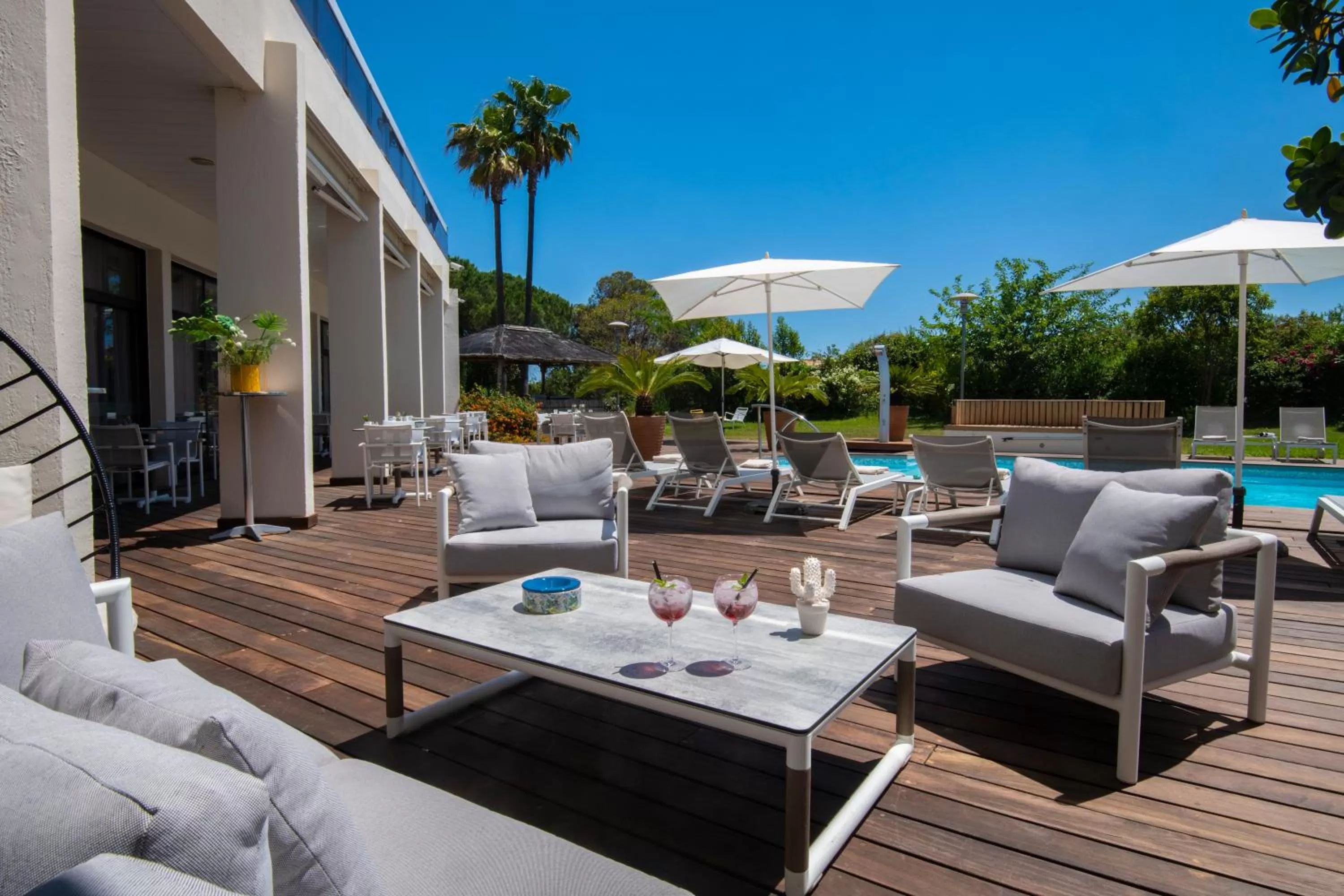 Patio in Mercure Hyères Centre Côte d'Azur