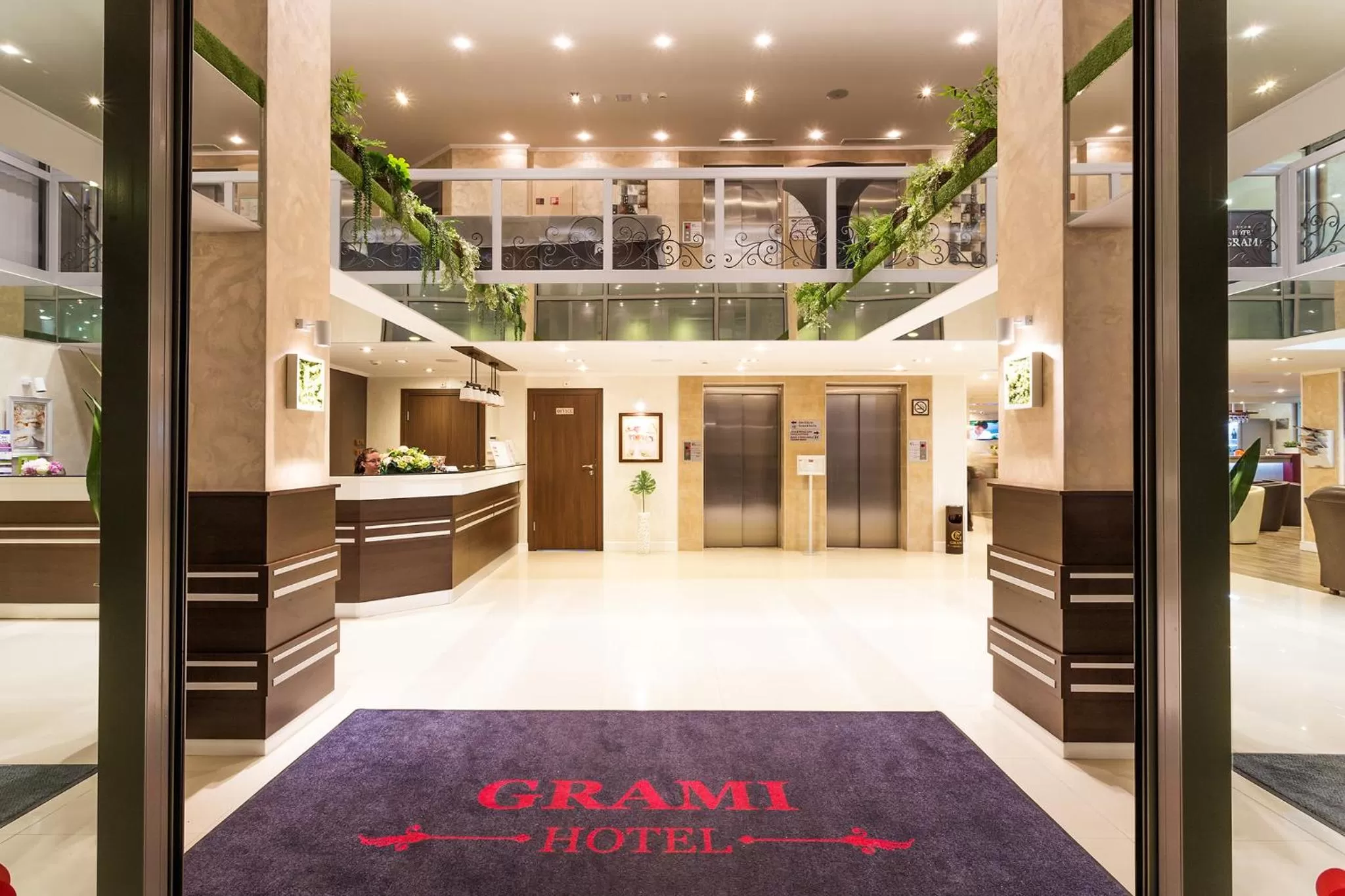 Lobby or reception in Grami Hotel Sofia
