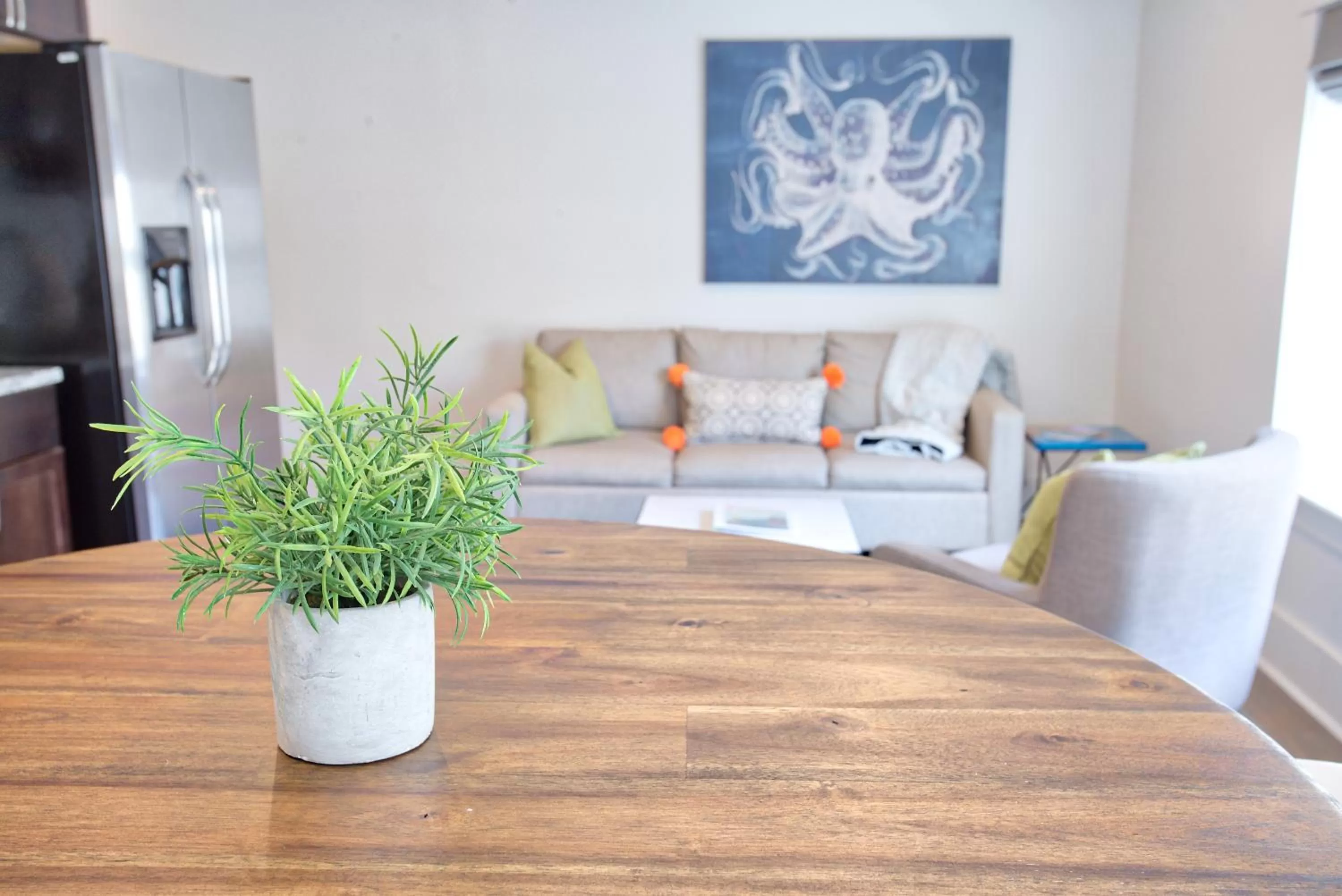 Living room, Seating Area in 493 King Two Bedroom Suites