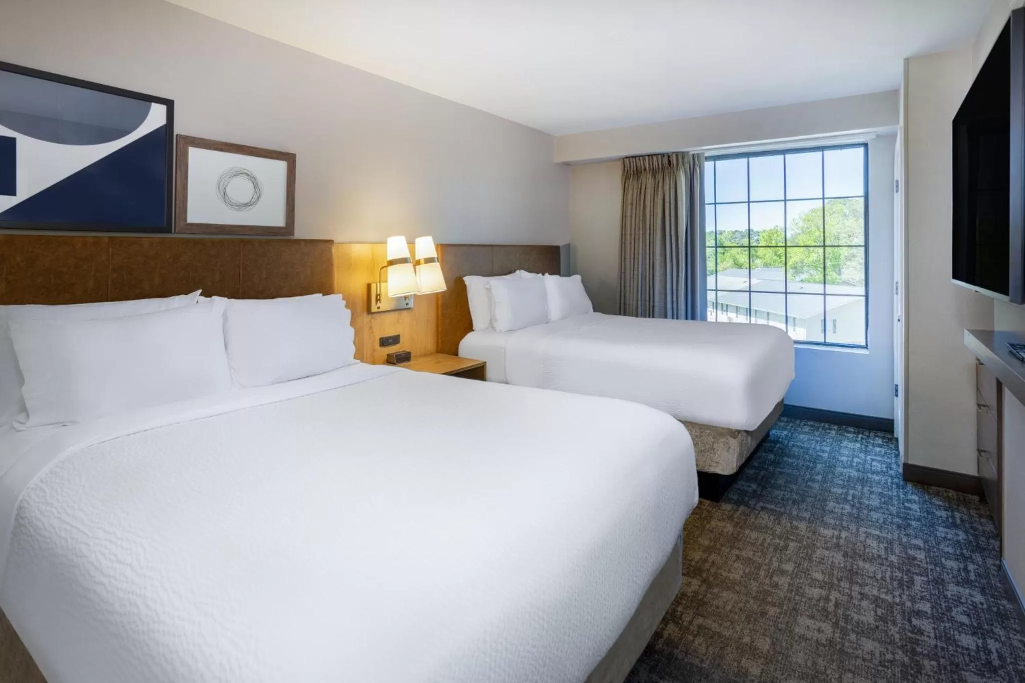 Photo of the whole room, Bed in Staybridge Suites Wilmington East by IHG