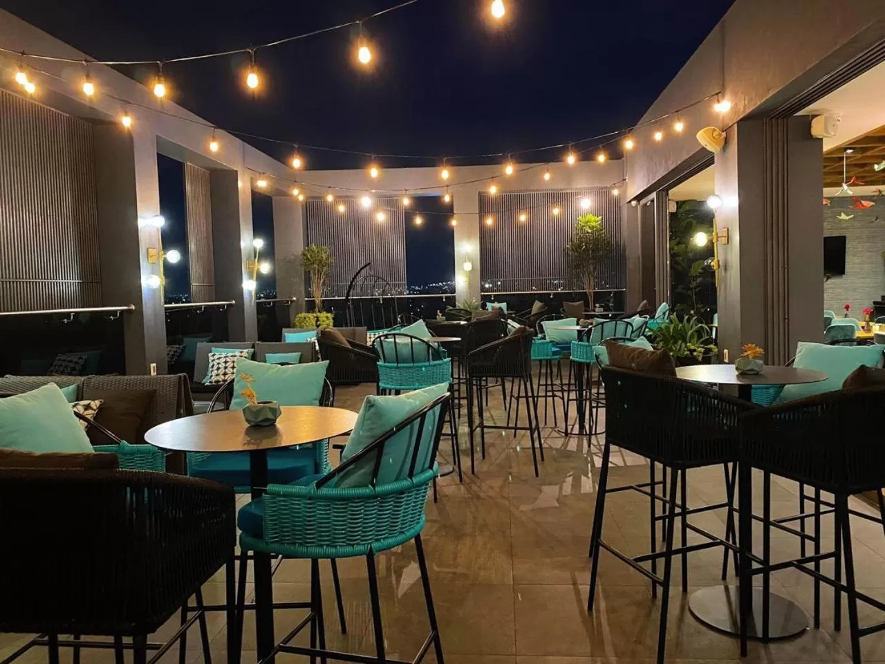 Night in Becquer Hotel Guadalajara