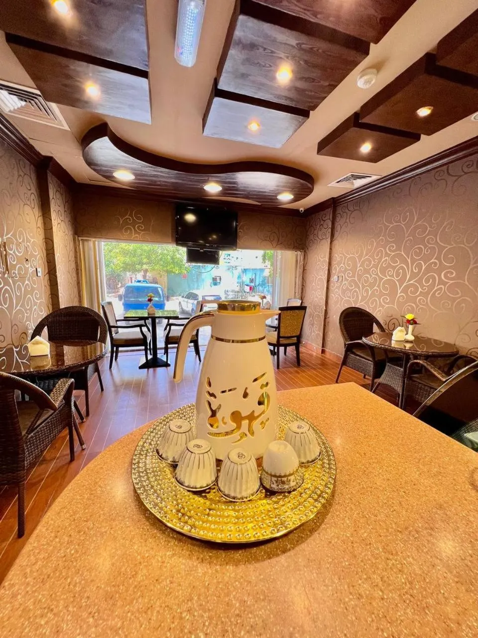 Food and drinks in Dream Palace Hotel