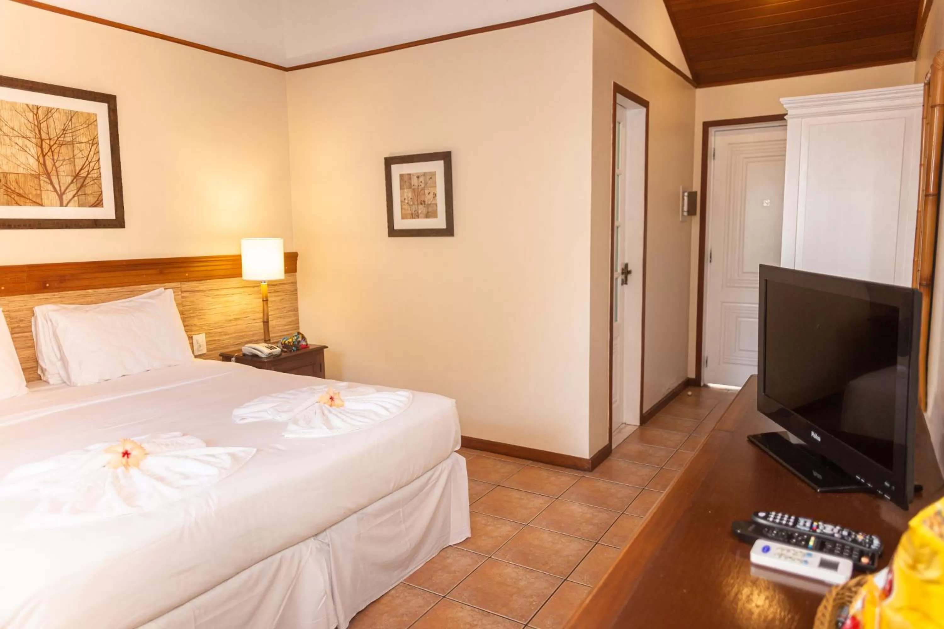 Bed in Pousada Corsario Buzios