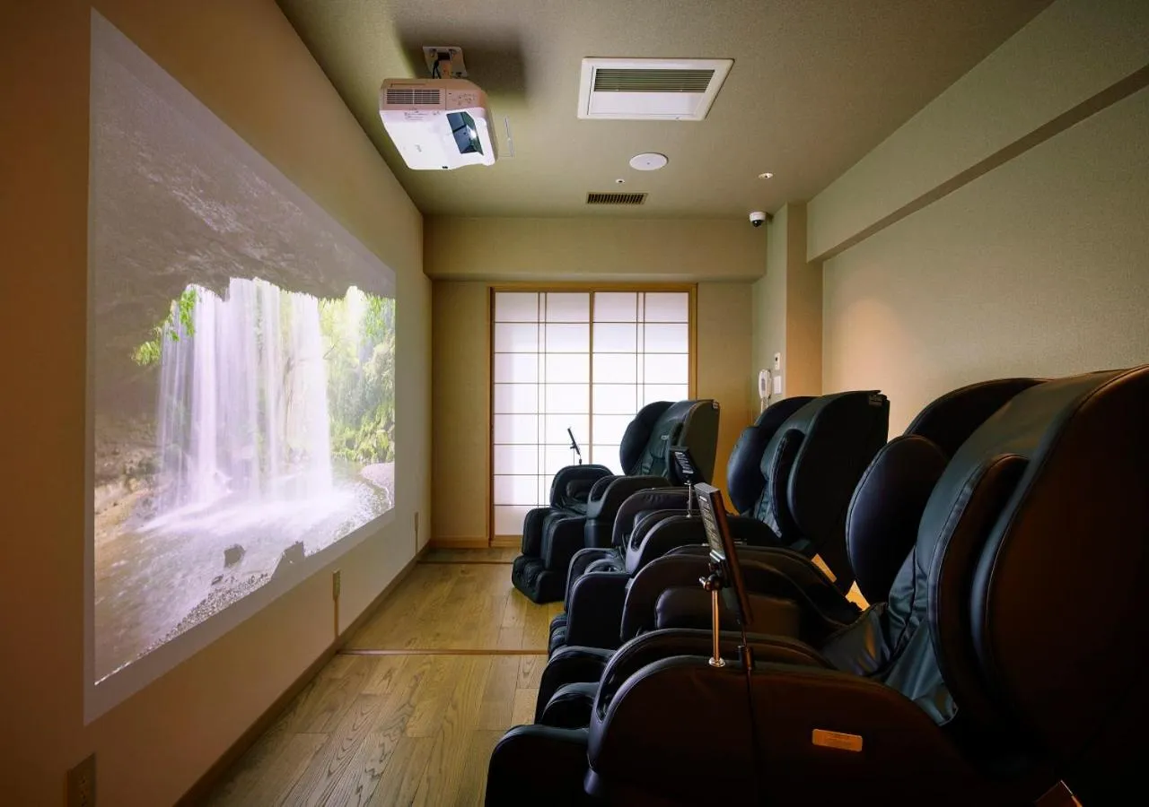 Area and facilities in Hotel Niwa Tokyo