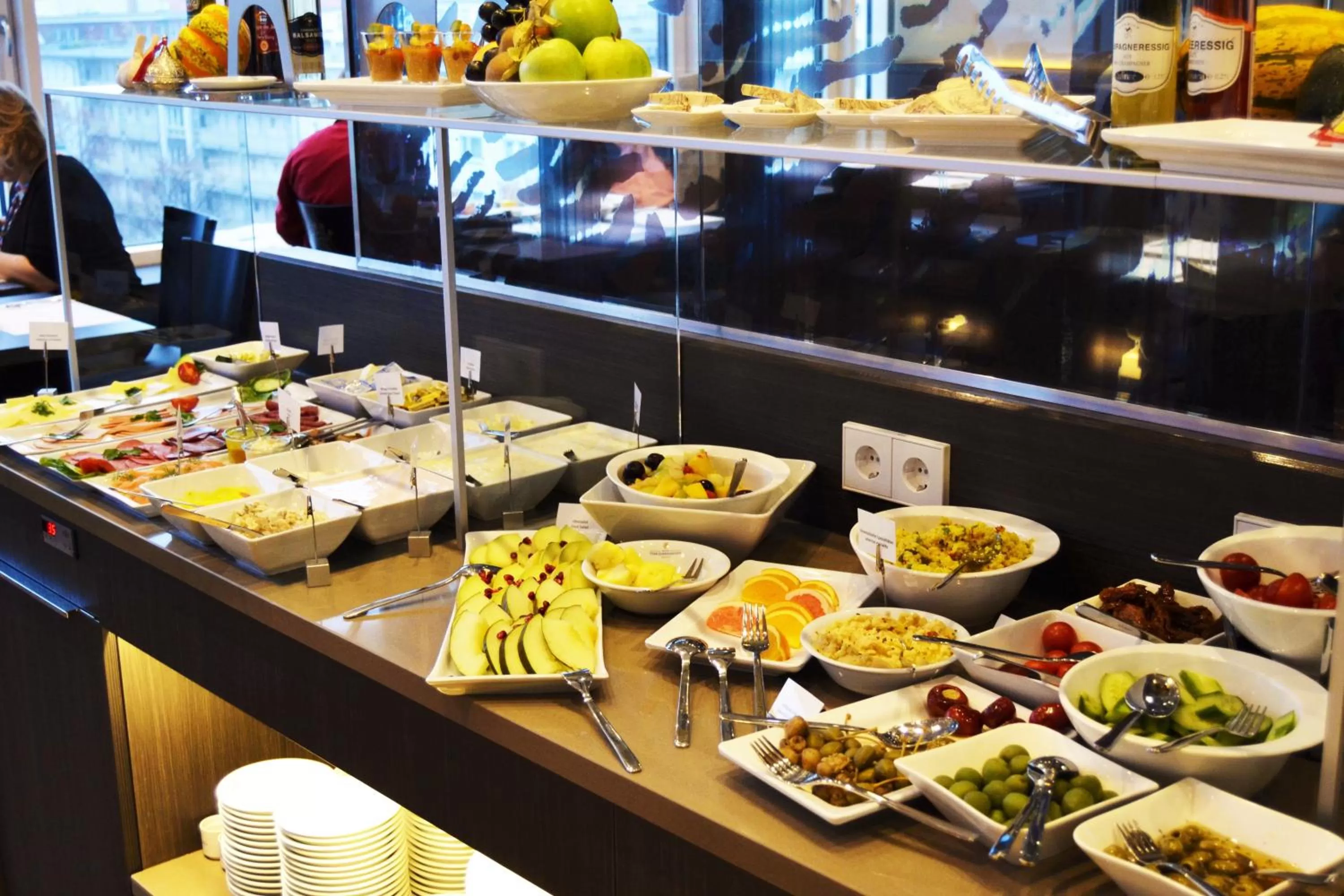 Food in Axel TWO Berlin - Adults Only