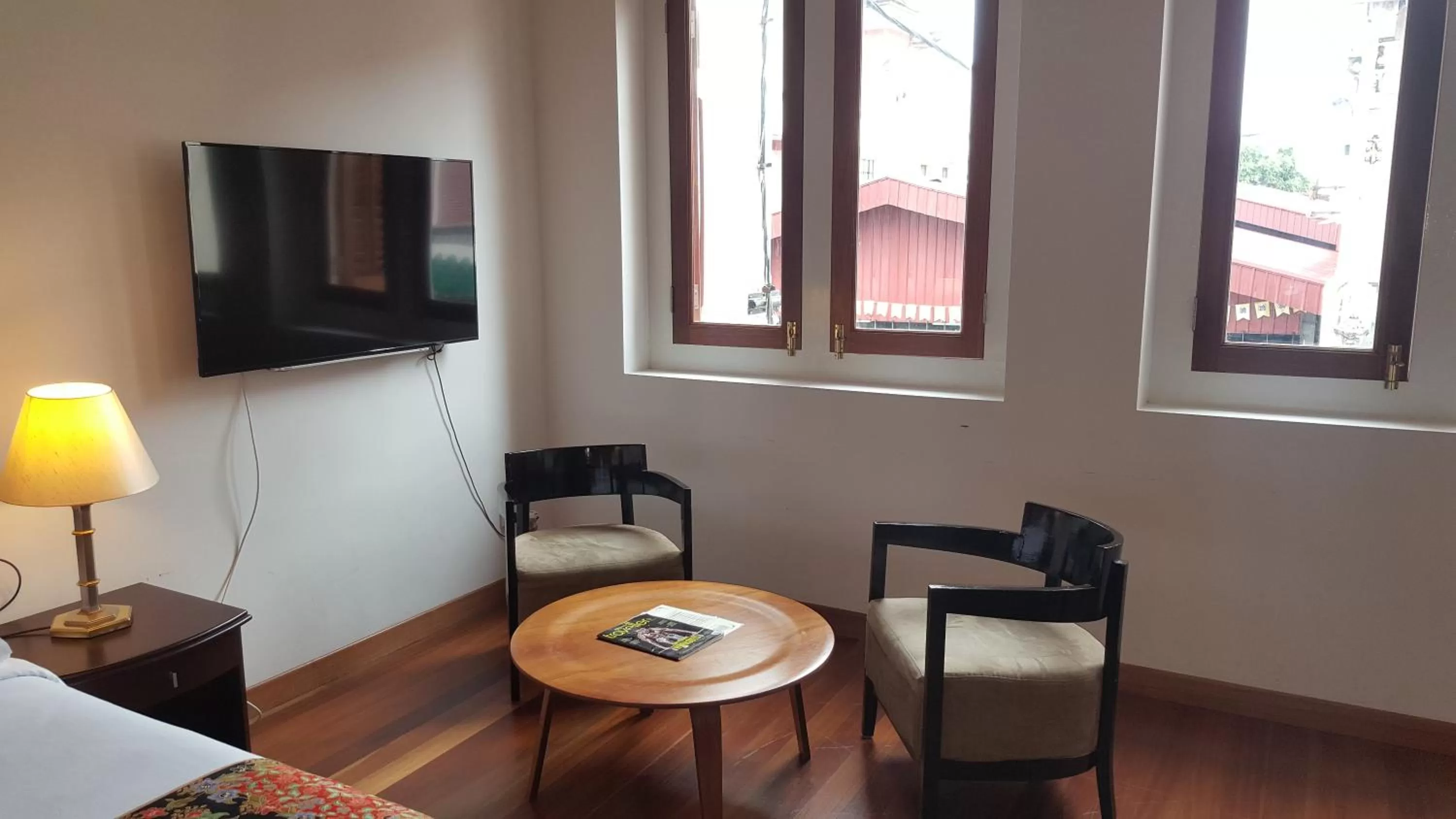 Heeren Straits Hotel