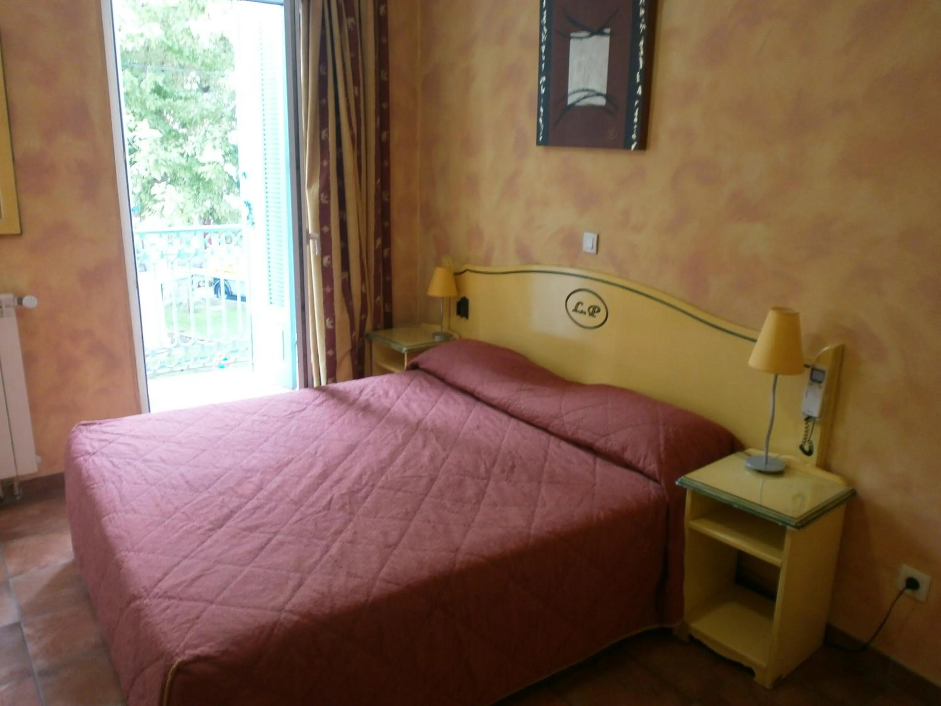 Bed in Little Palace