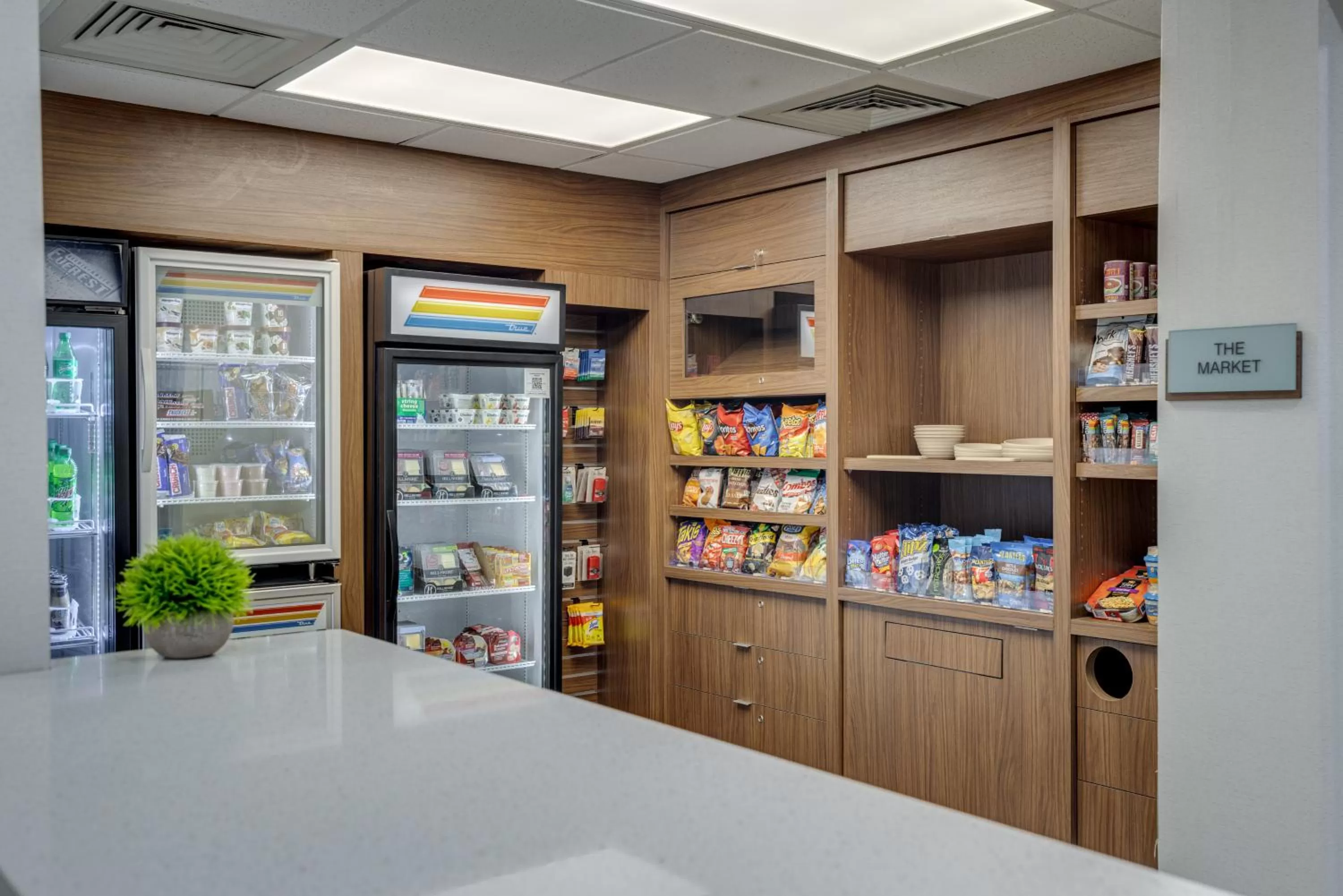 Food and drinks in MySuites Lawton