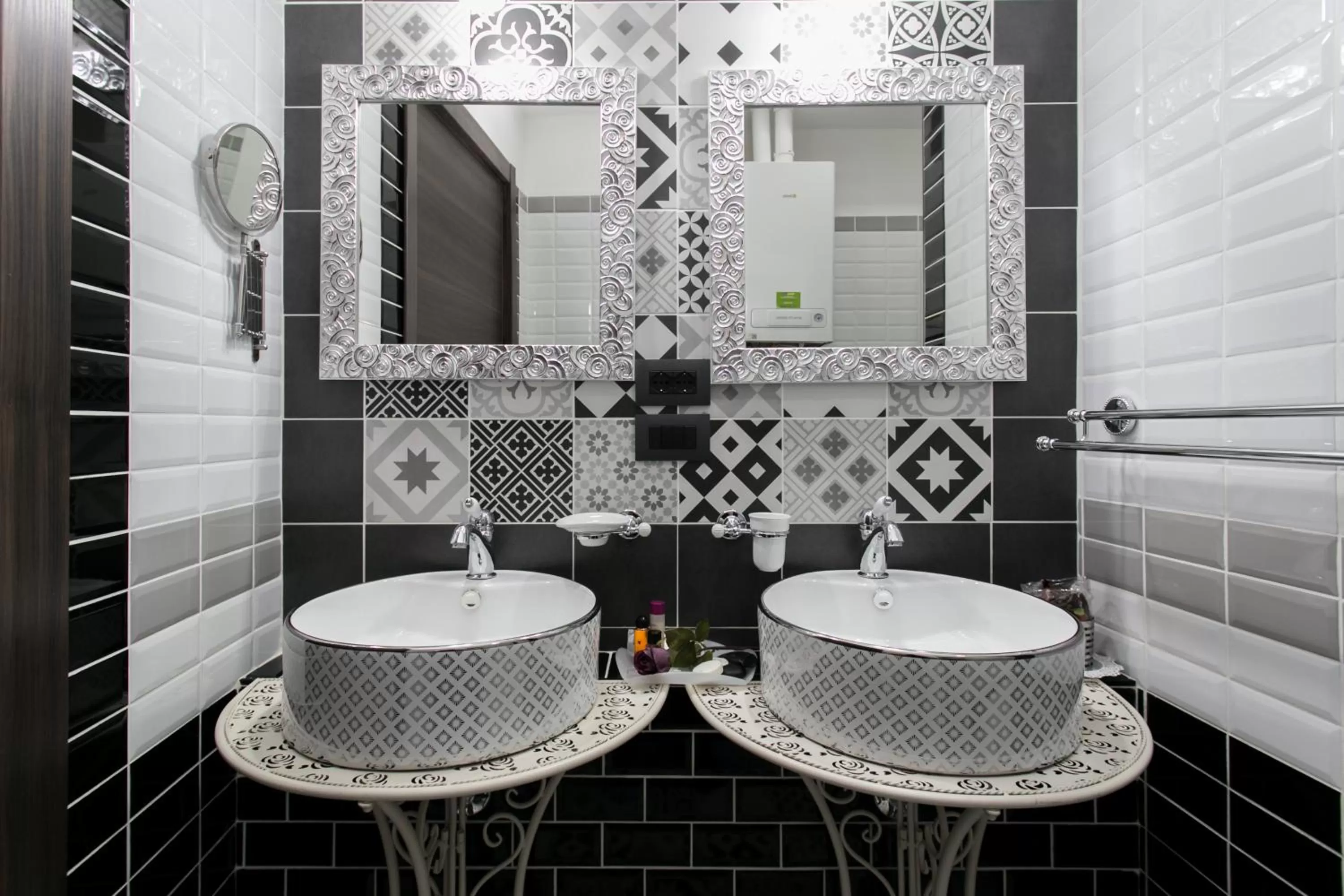 Bathroom in Aparthotel Dei Mercanti