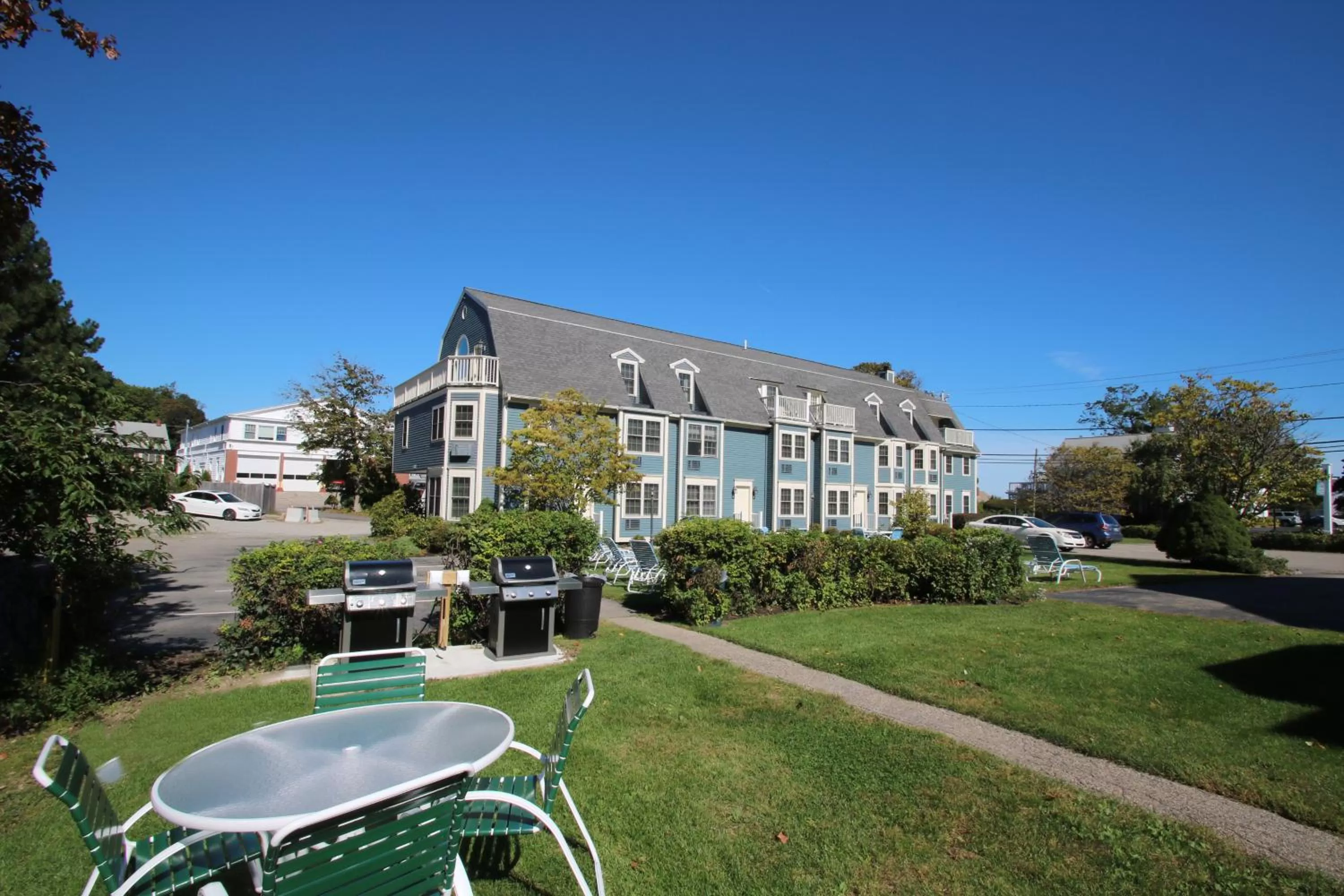 Property building in Seacastles Resort