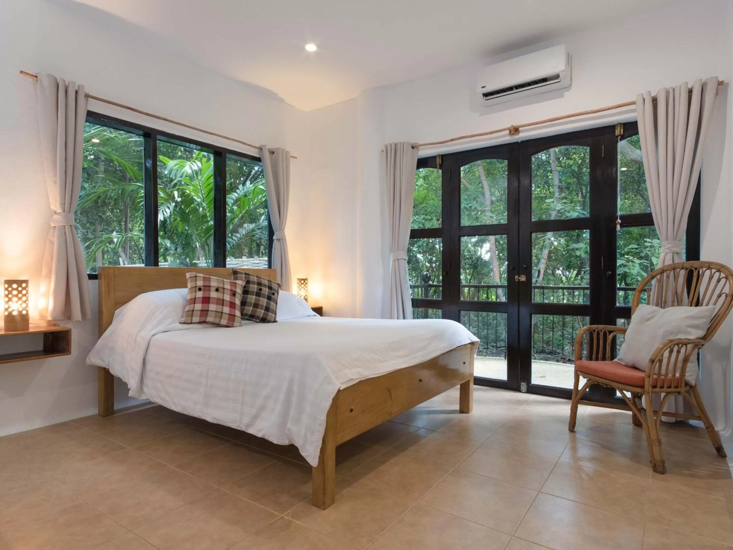 Bedroom, Bed in Granada Beach Resort - Adults Only