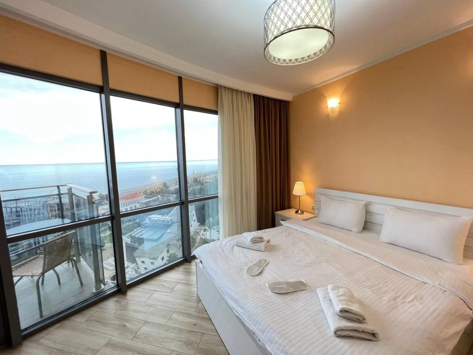 Bed in Aparthotel Holiday Lux Batumi
