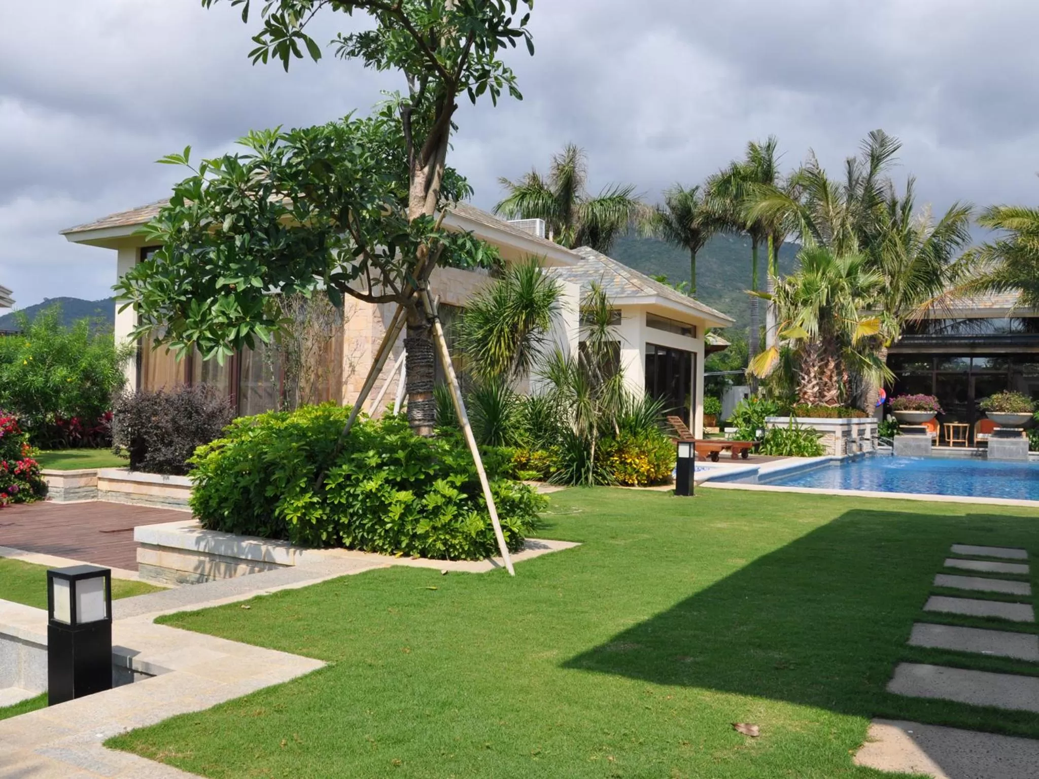 Photo of the whole room in Grand Metropark Villa Resort Sanya Yalong Bay
