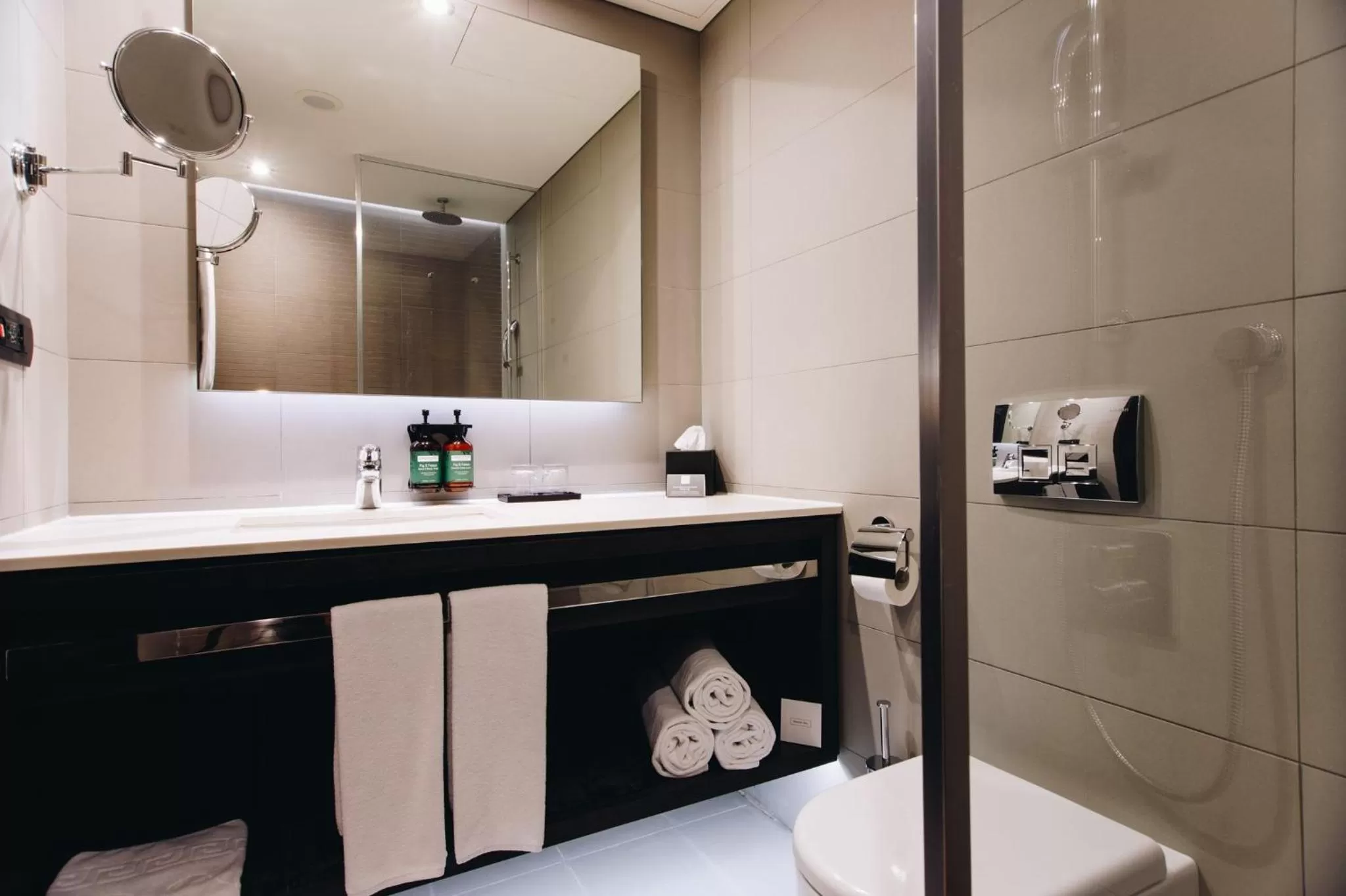 Bathroom in Crowne Plaza Belgrade by IHG