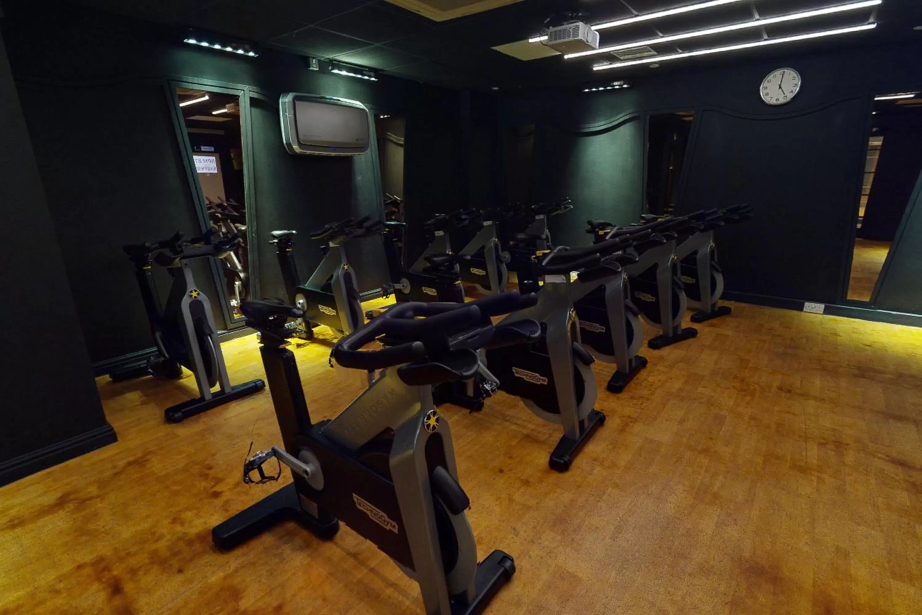 Fitness centre/facilities in Village Hotel Manchester Hyde