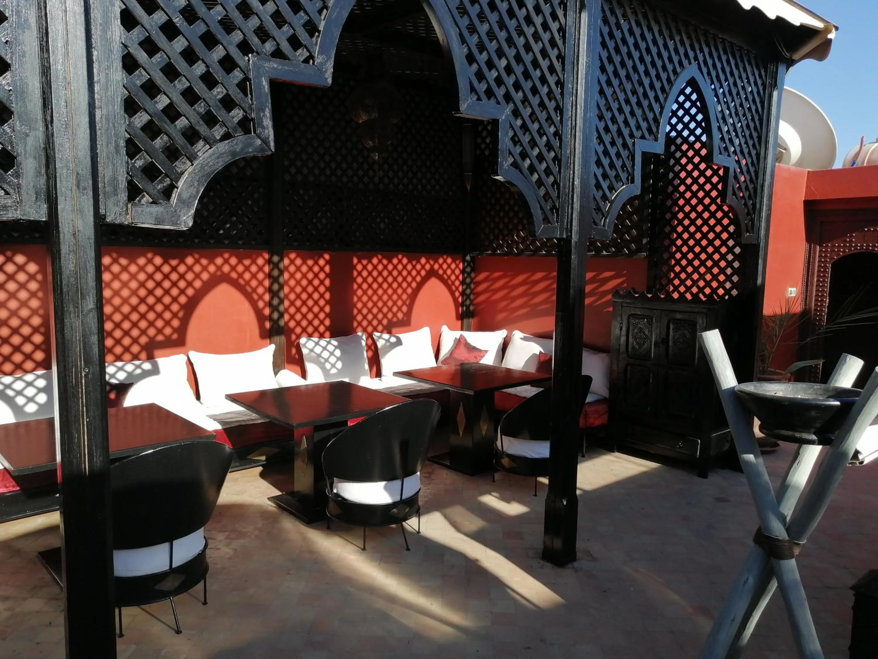 Property building in Riad Alaka