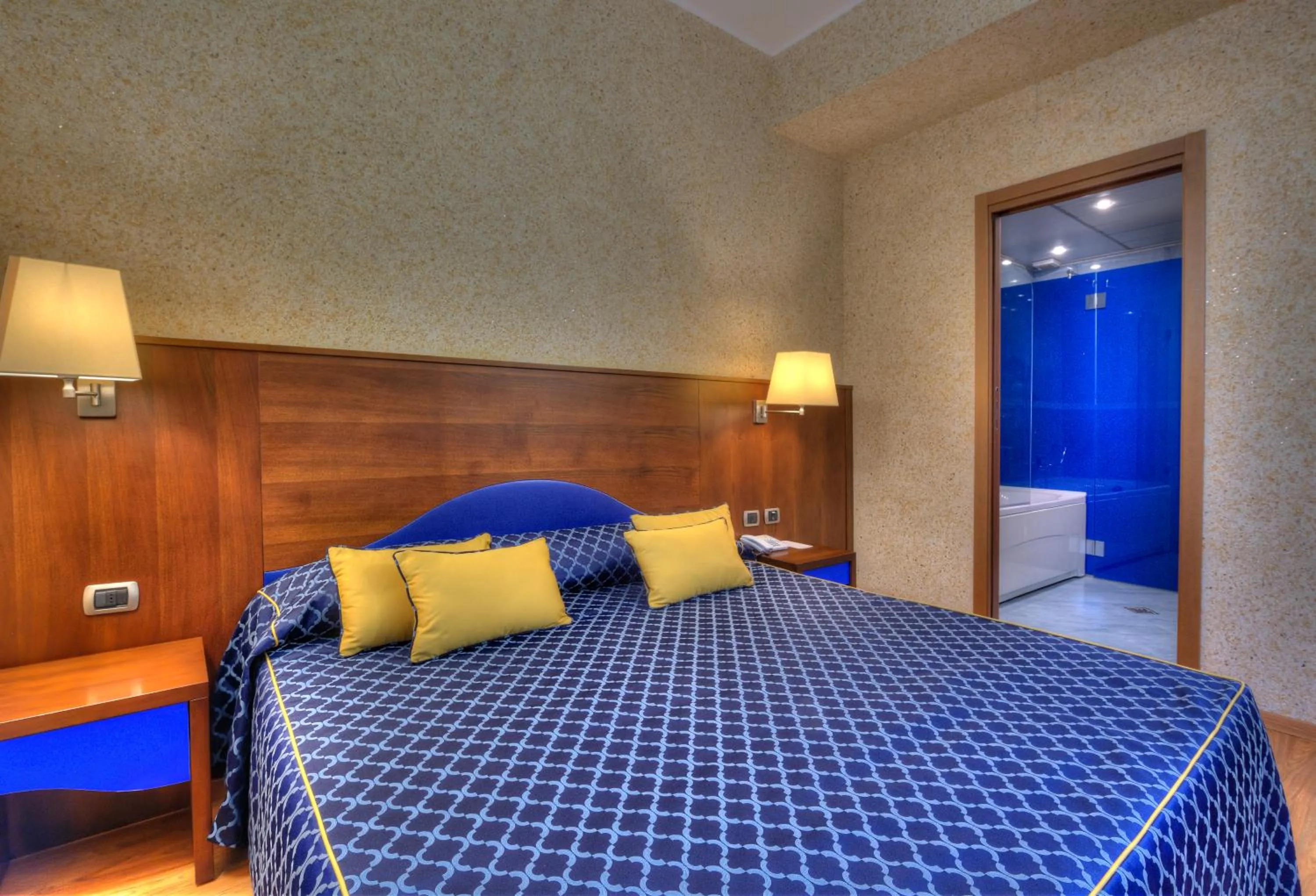 Bed in Central Park Hotel Modena