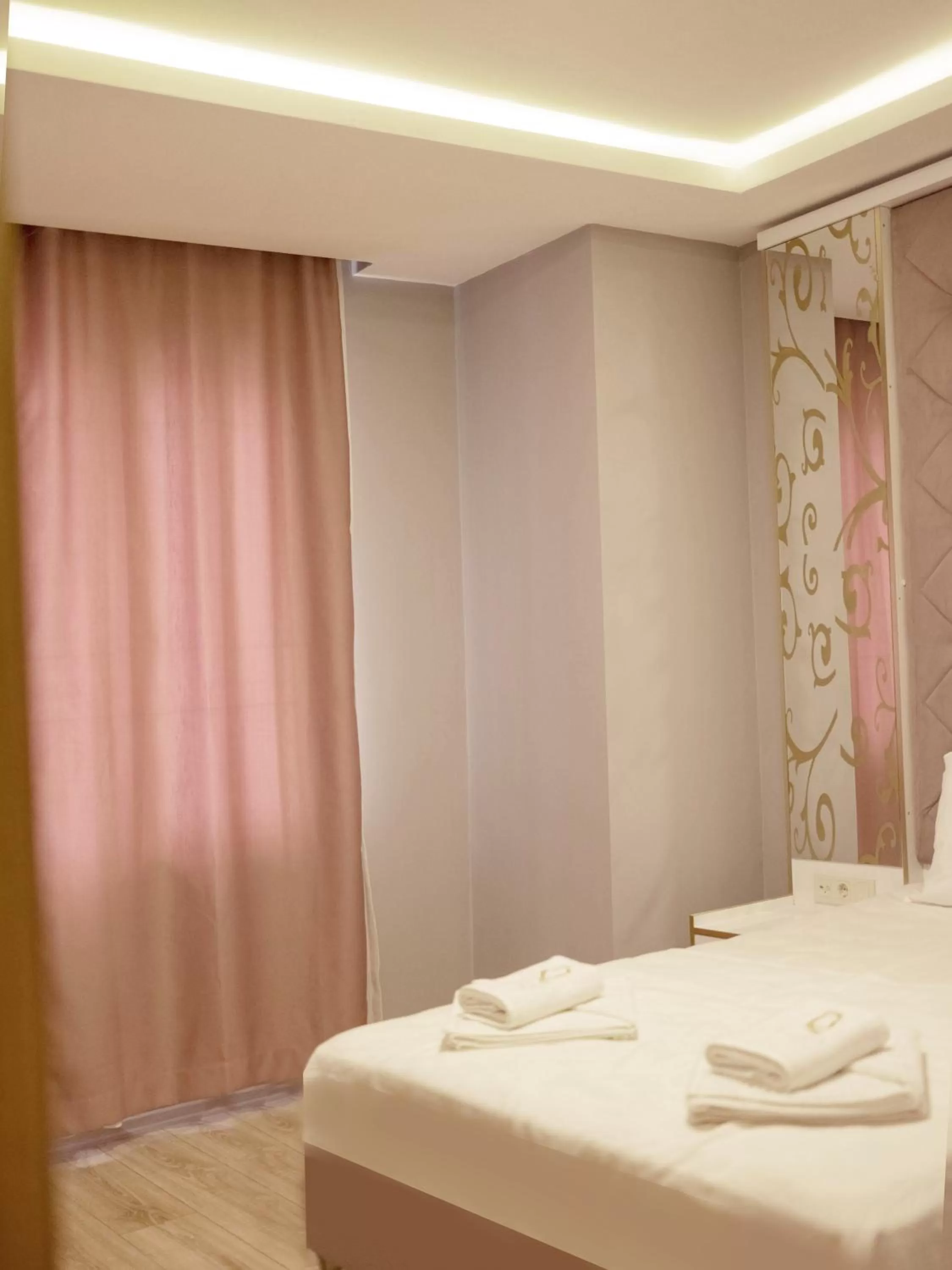 Other, Bed in The Zanadu İstanbul