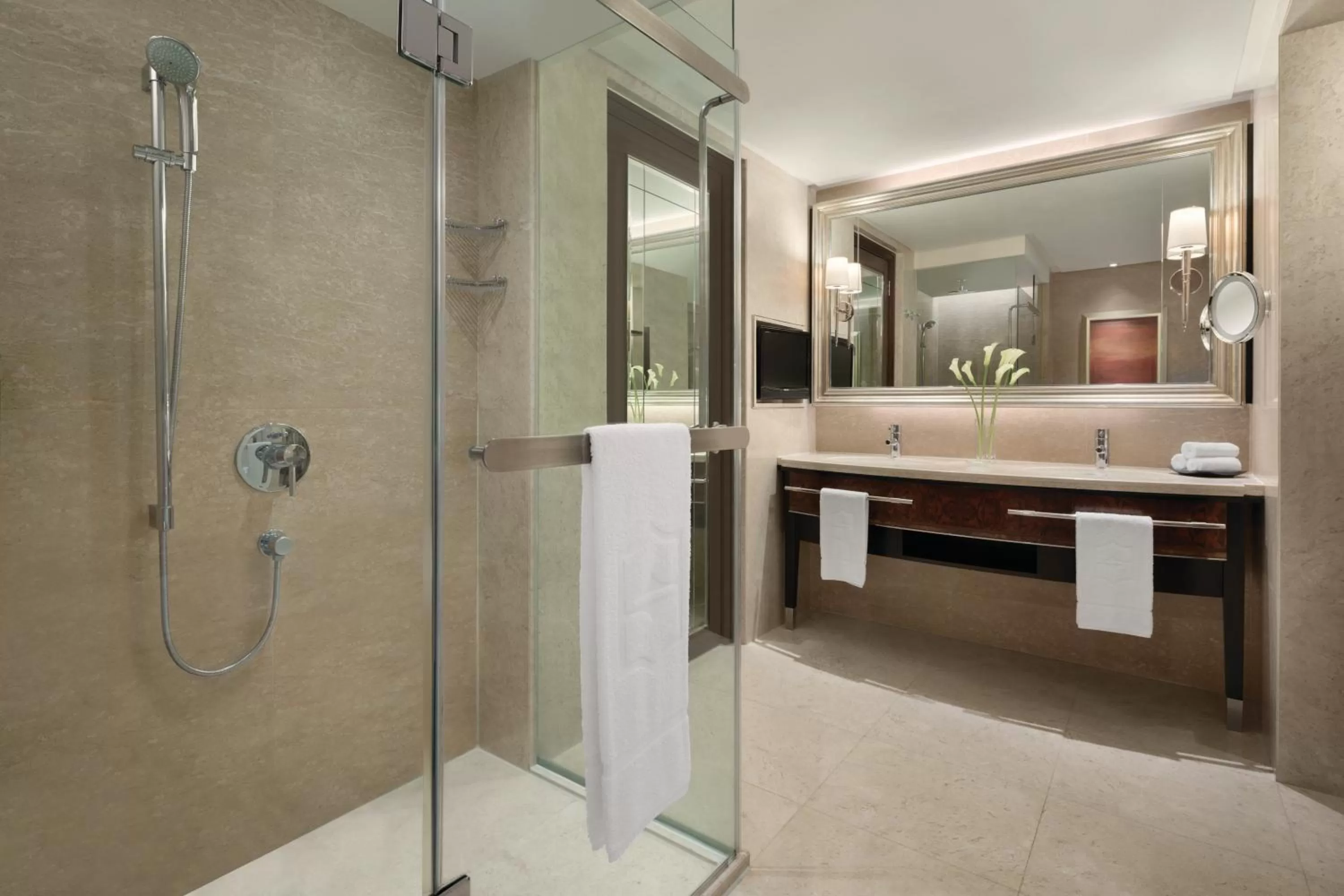 Bathroom in Shangri-La Kuala Lumpur