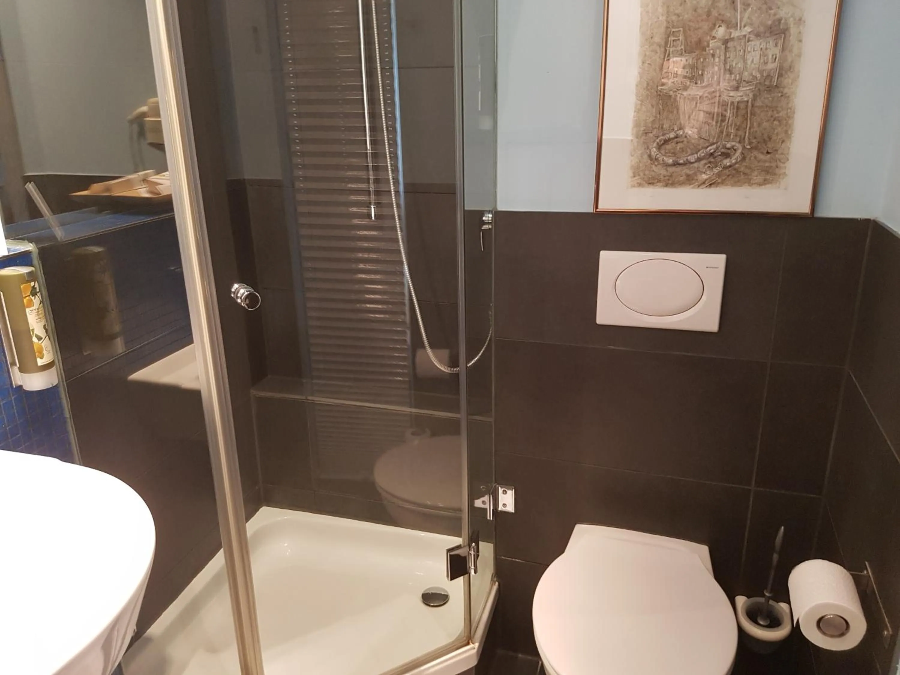 Shower in Belle Blue Zentrum