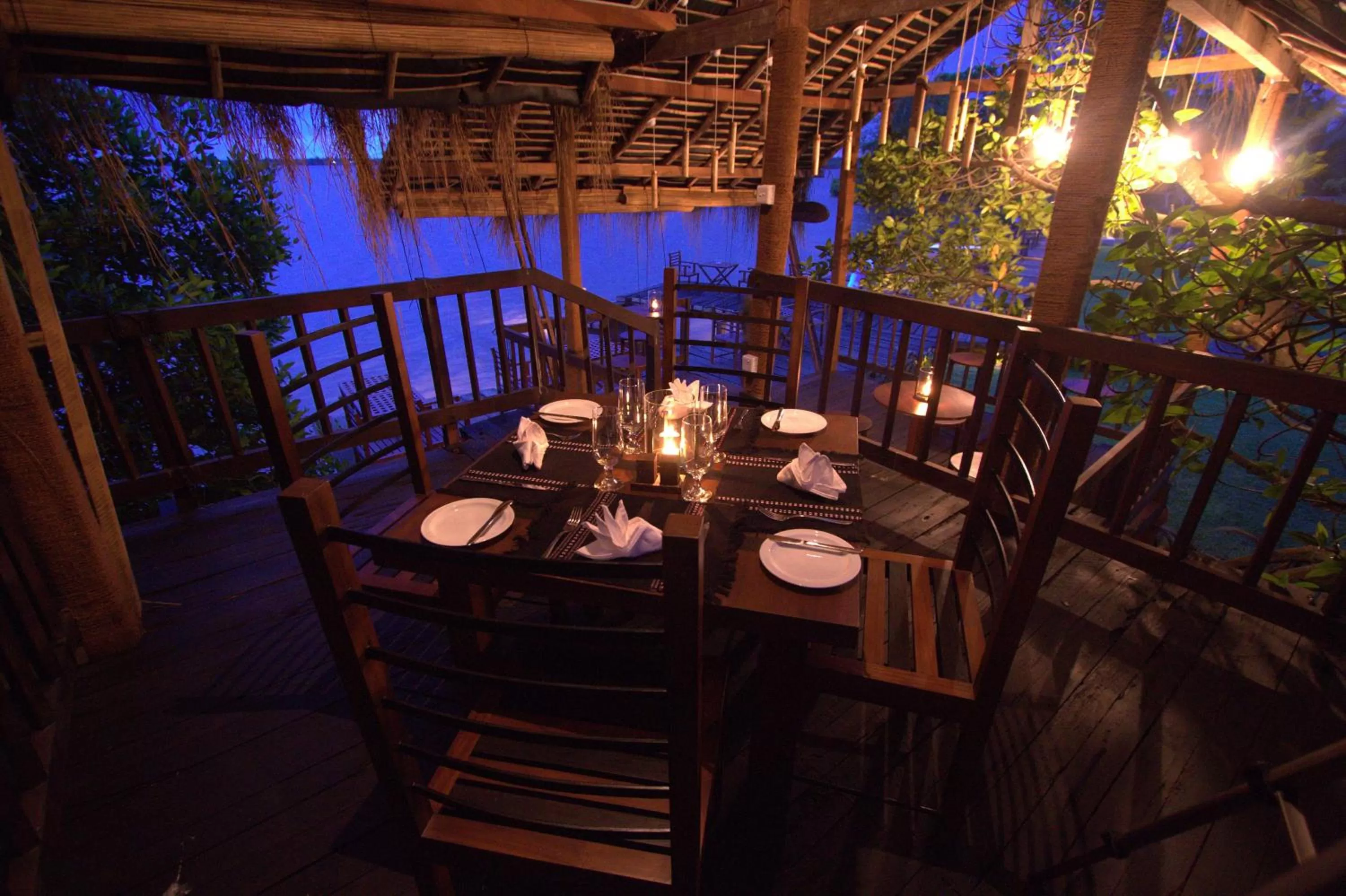 Restaurant/places to eat in Amagi Aria Airport Transit Hotel