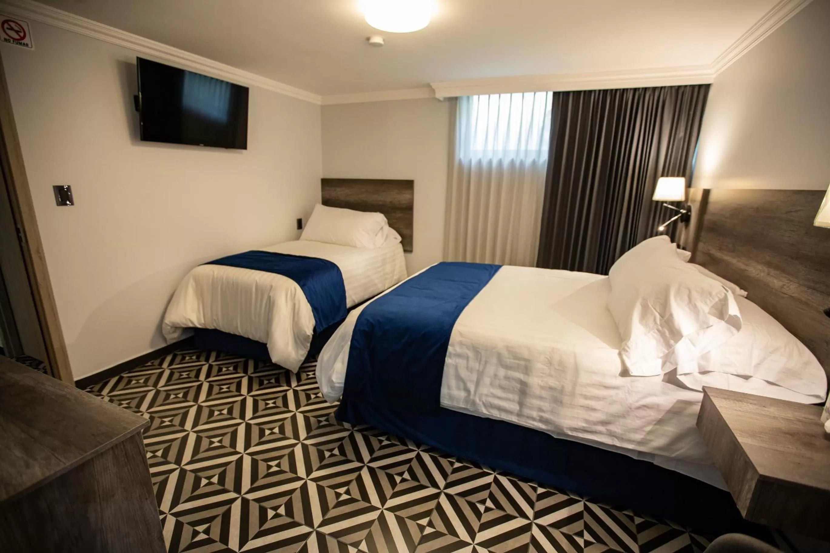 Photo of the whole room, Bed in Hotel Esfera Tulancingo