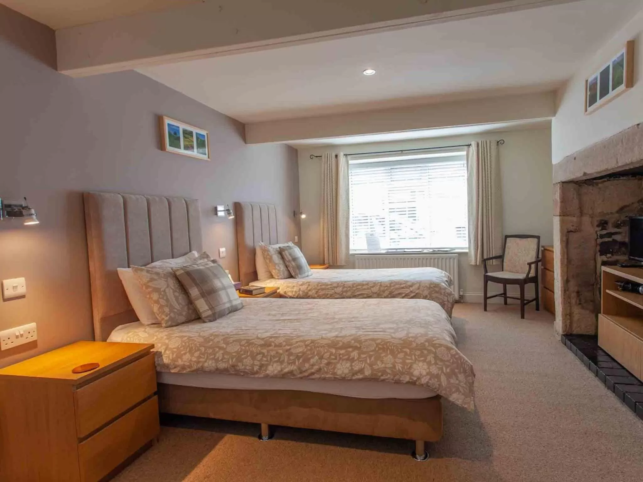 Bedroom, Bed in Shaftoe's Bed and Breakfast