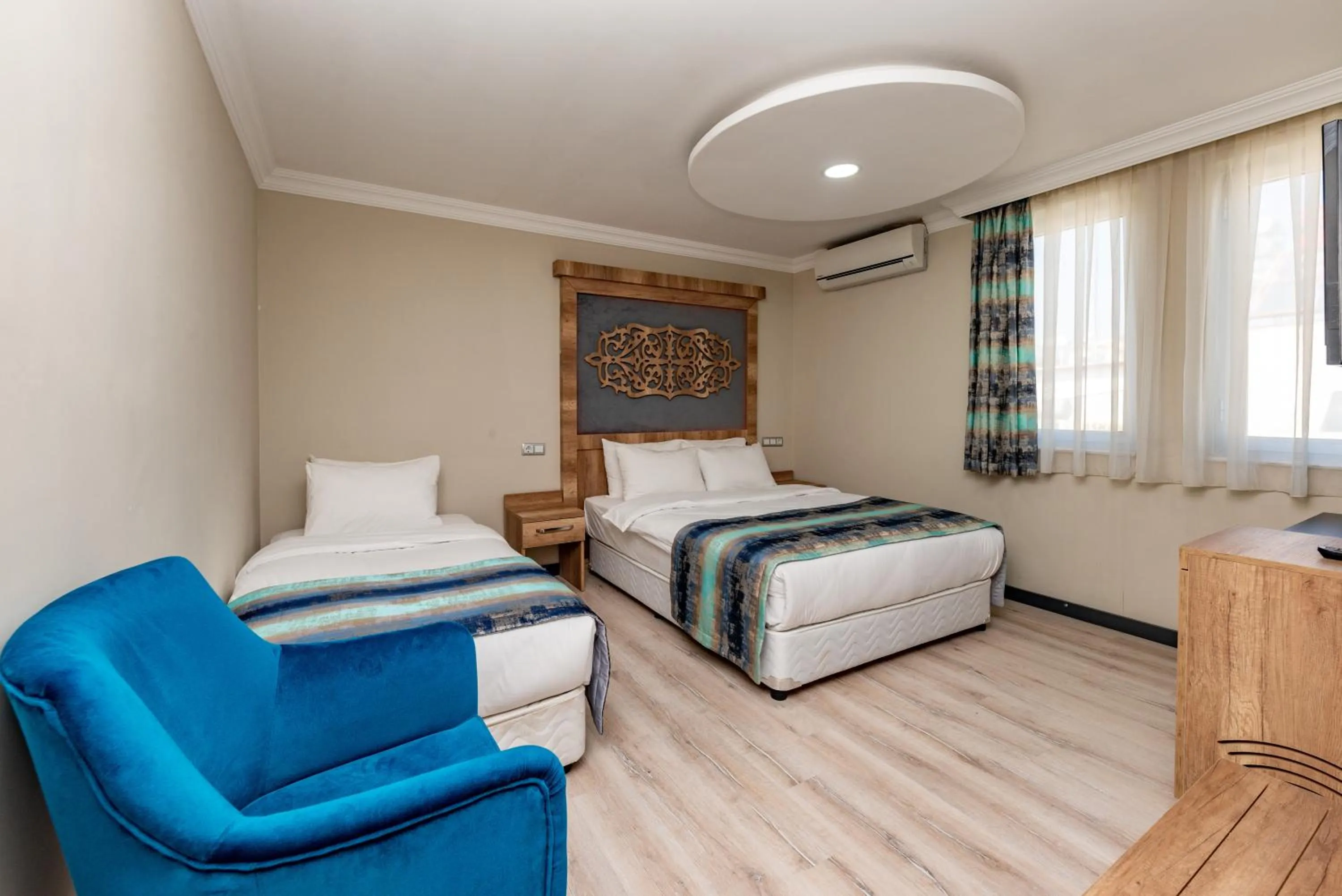 Bed in Linda Expo Palace