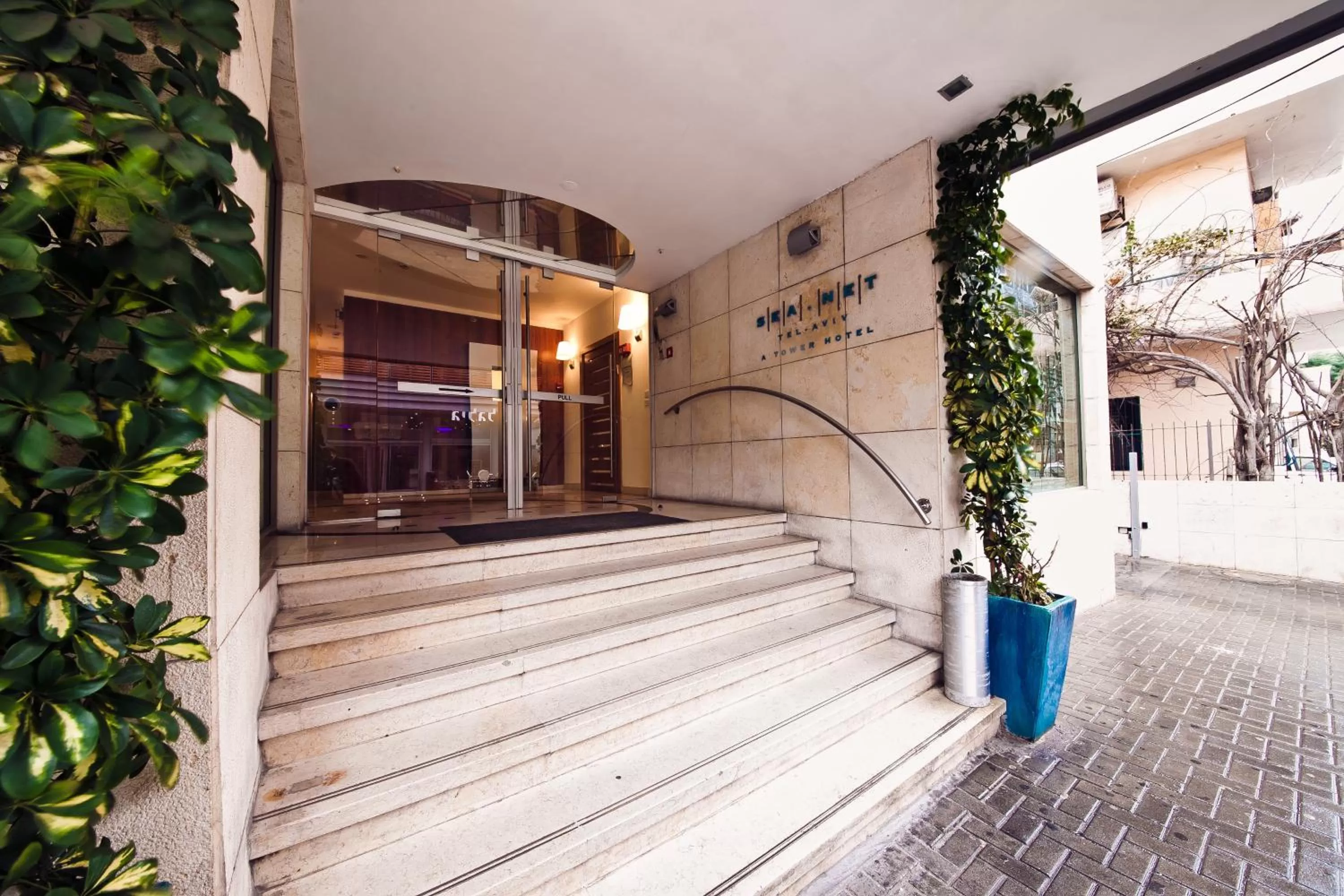 Facade/entrance in SeaNet Hotel By AFI Hotels