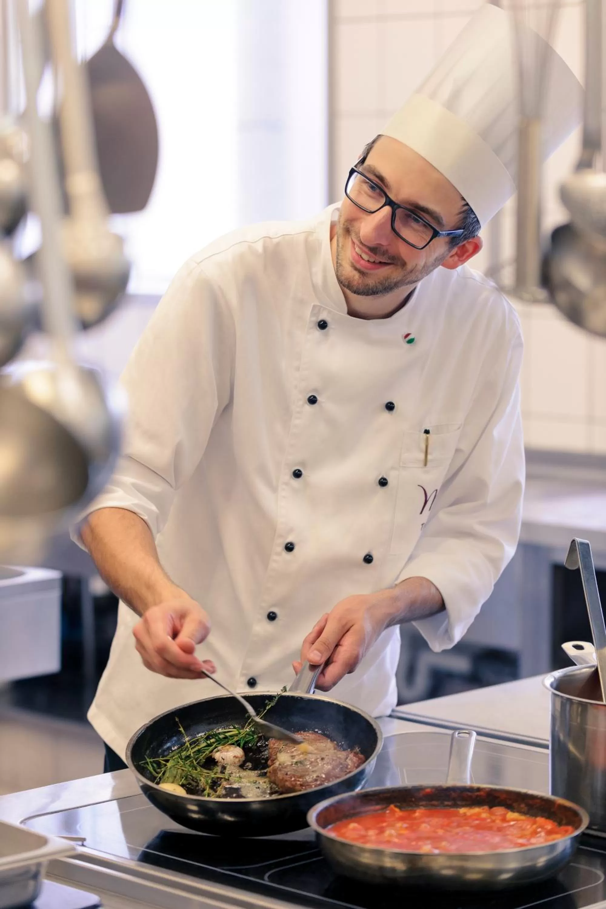 Food in Mercure Hotel Düsseldorf City Nord