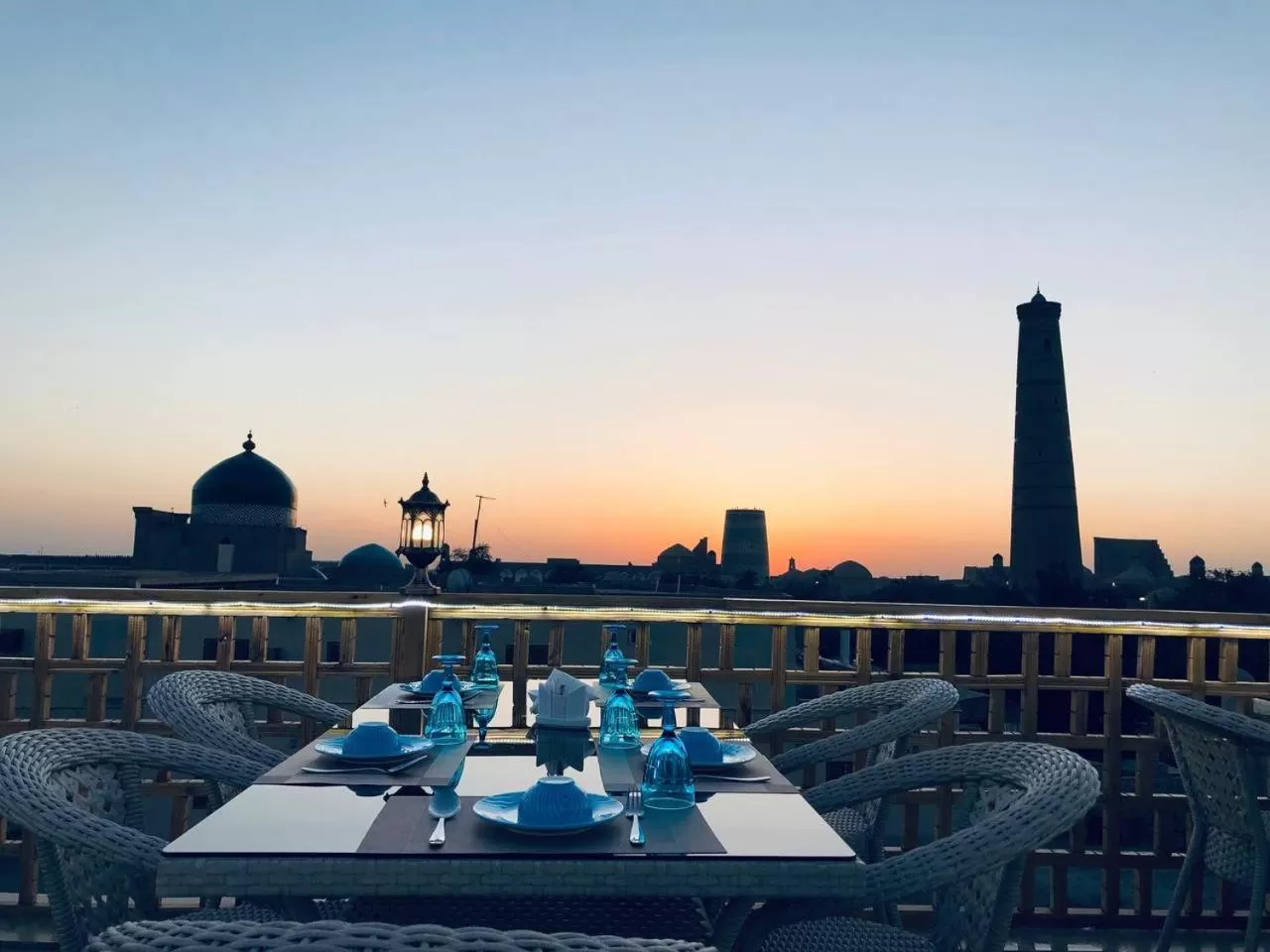 Sunrise/Sunset in Minor Boutique Hotel