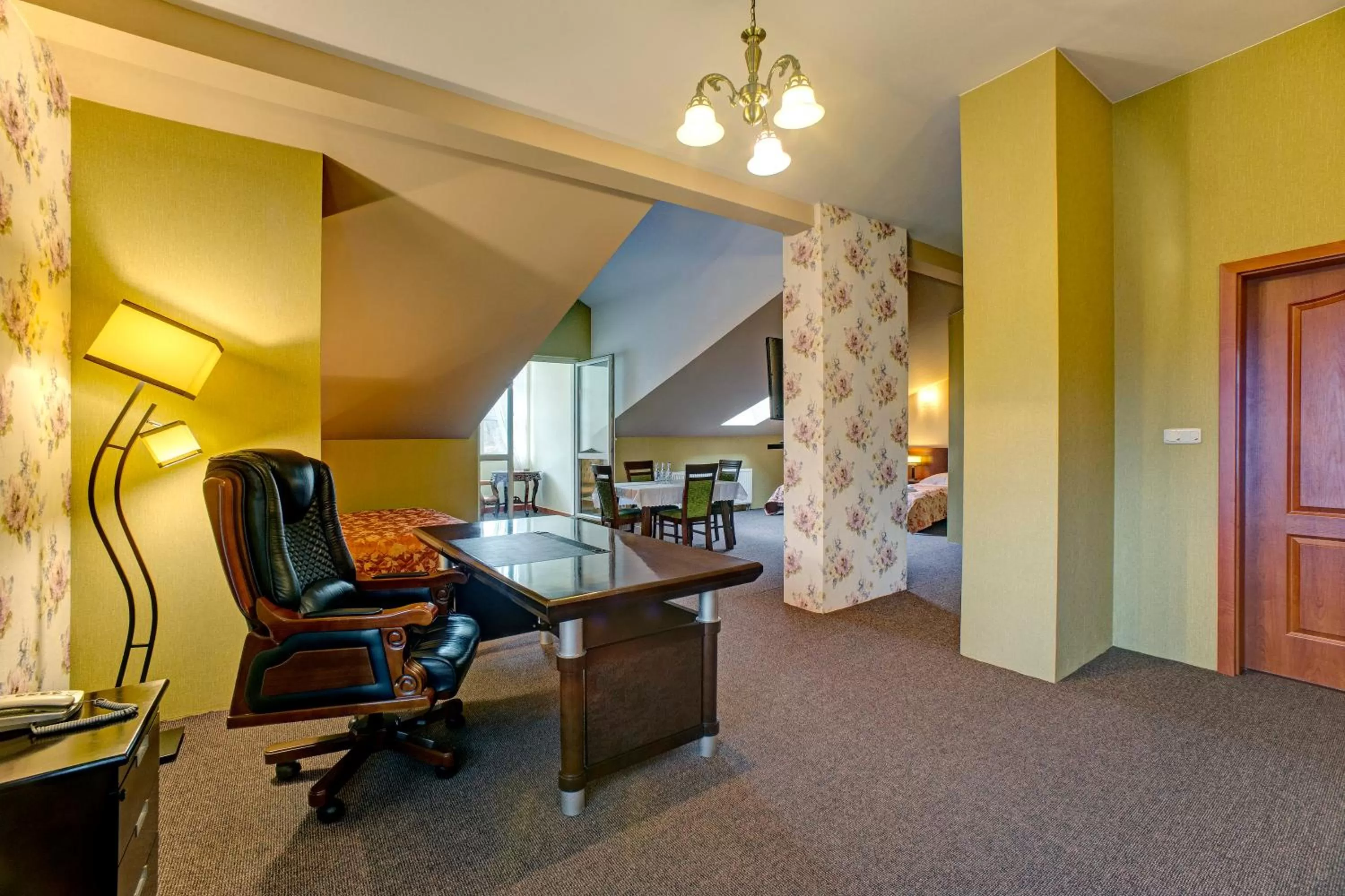 Photo of the whole room in Hotel i Restauracja Bona