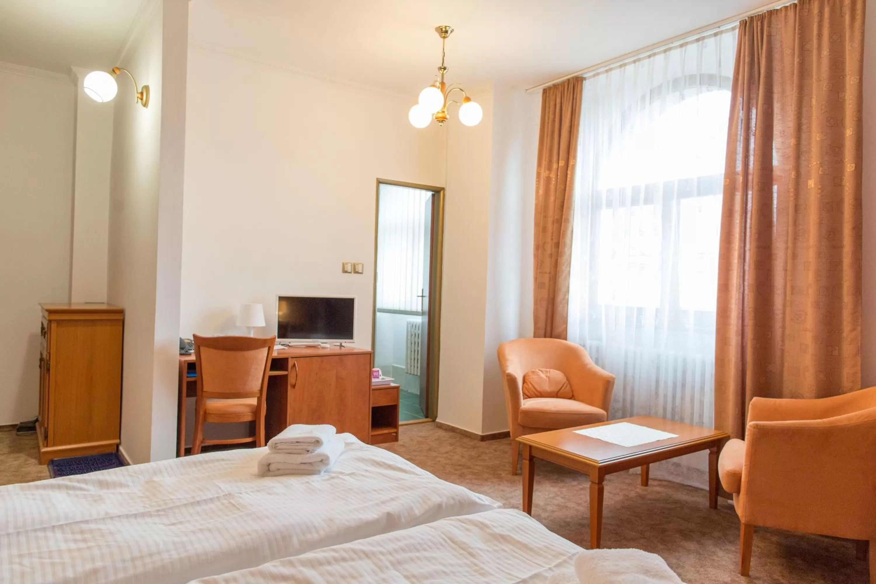 Seating area, Room Photo in Hotel Grand